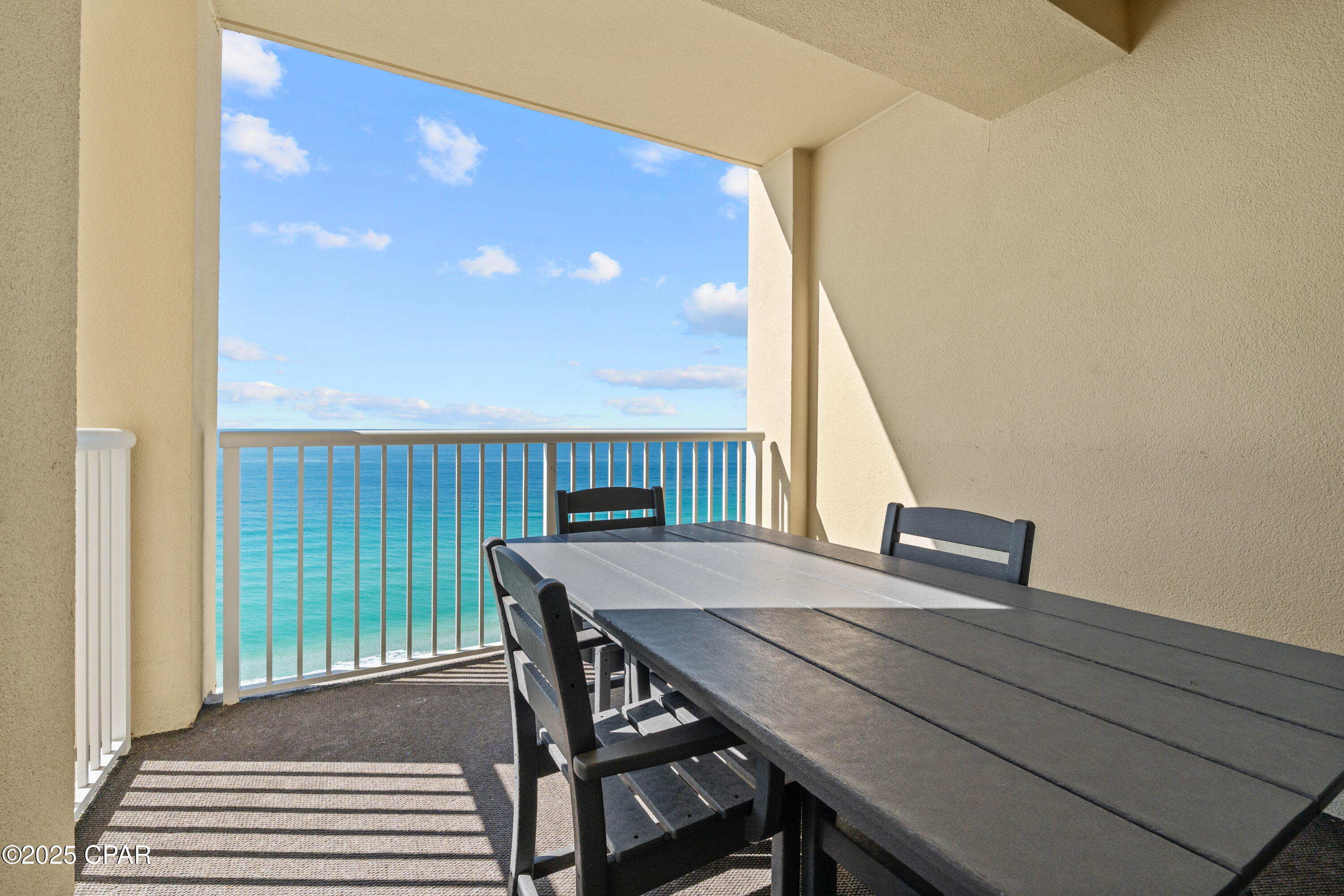 11807 Front Beach Road, 1809