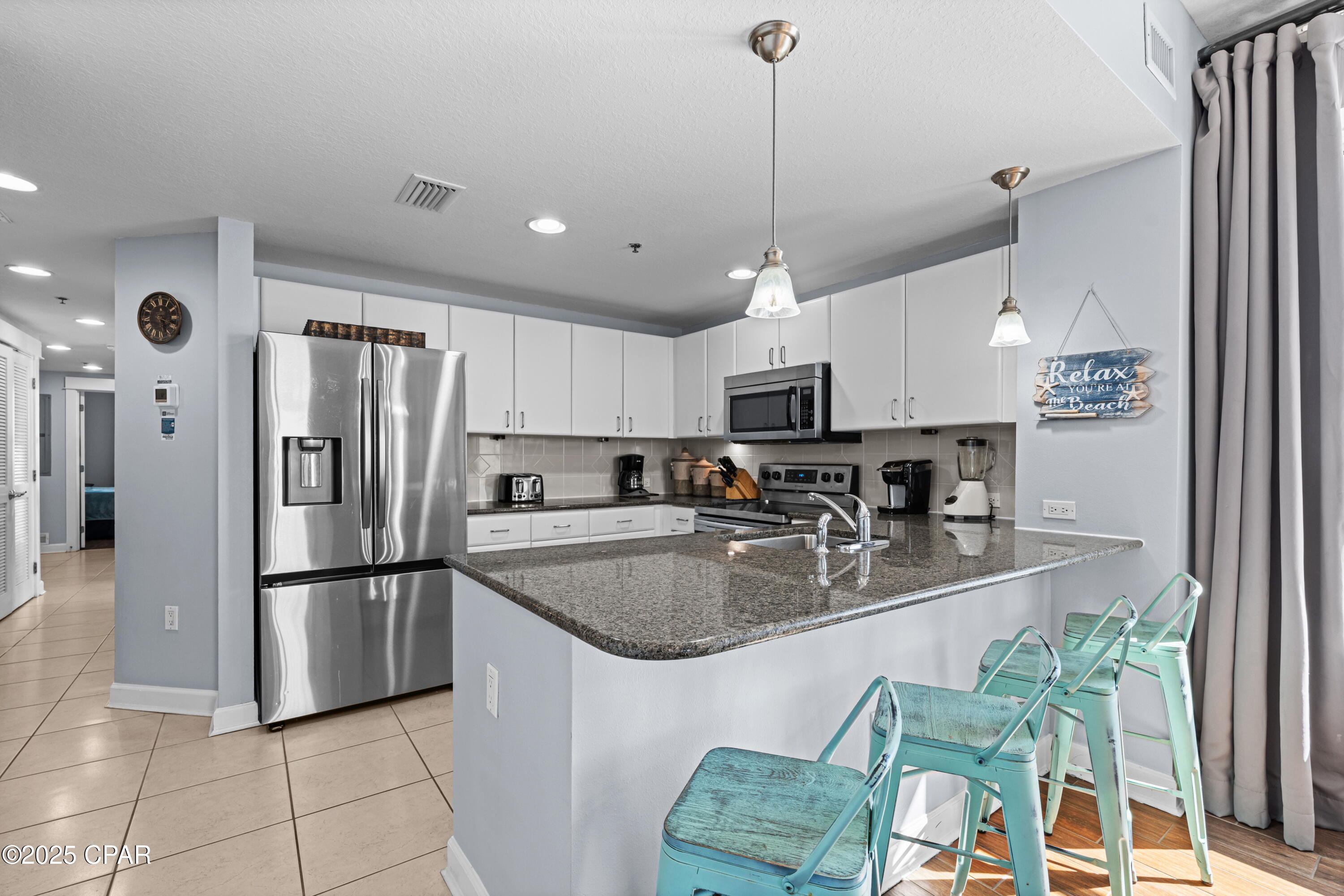 11807 Front Beach Road, 1809