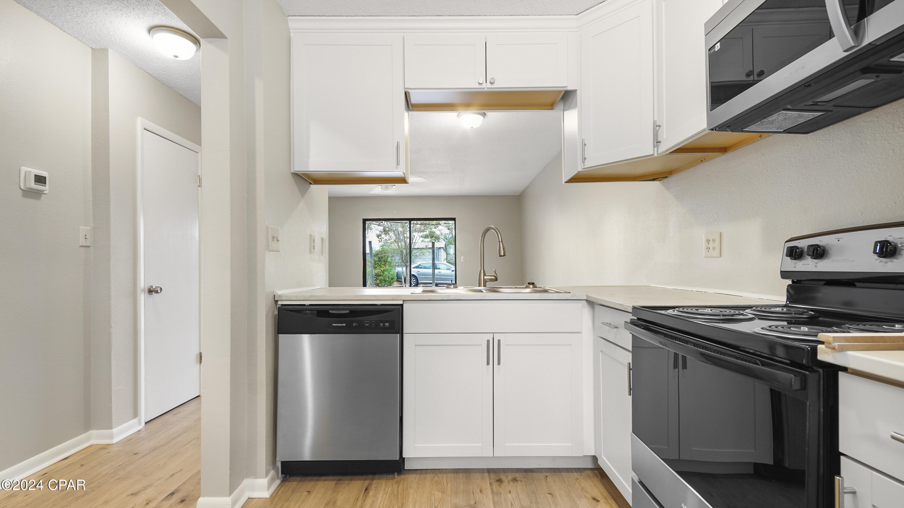 5113 E 10th Street, A