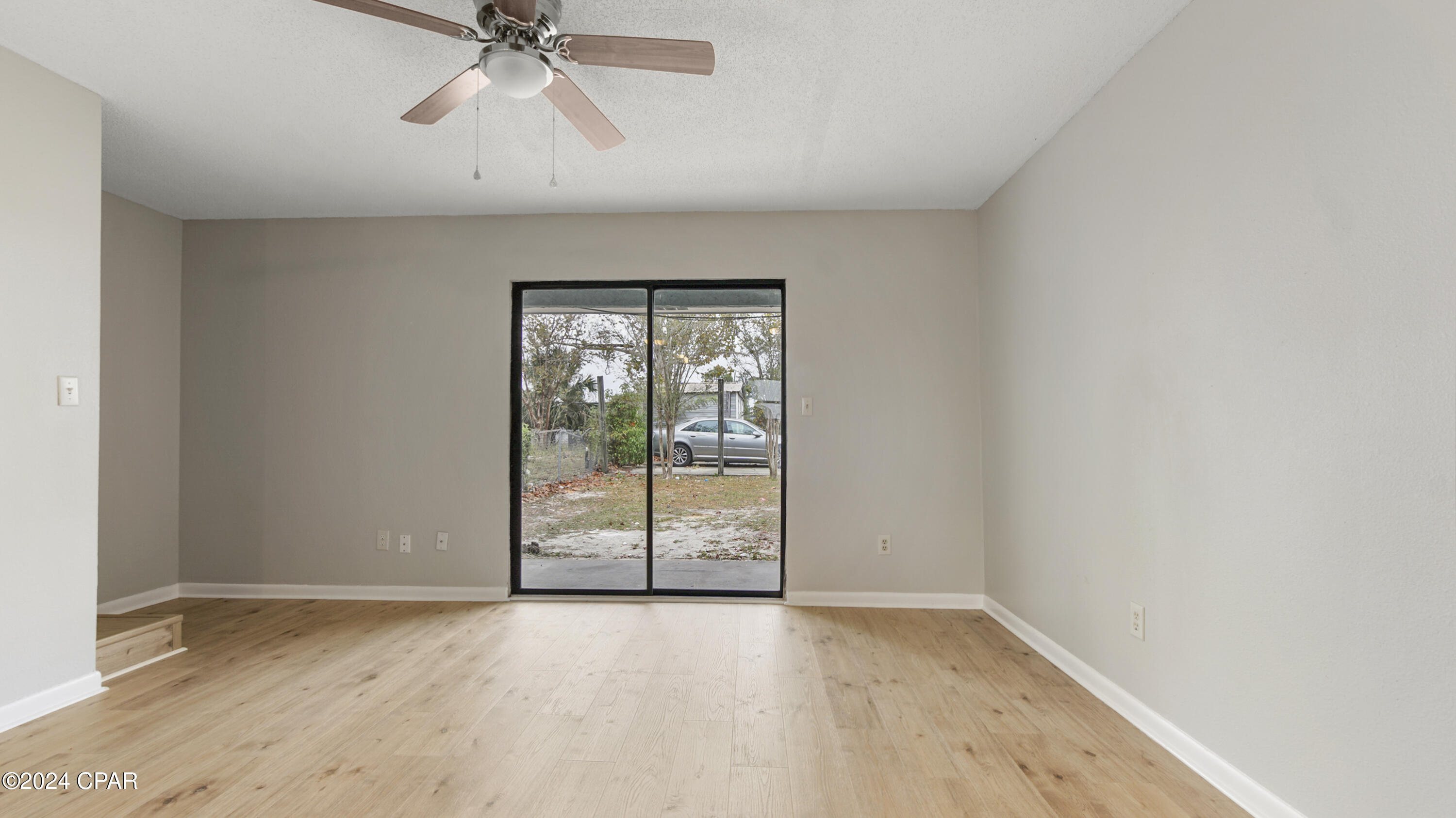 5113 E 10th Street, A