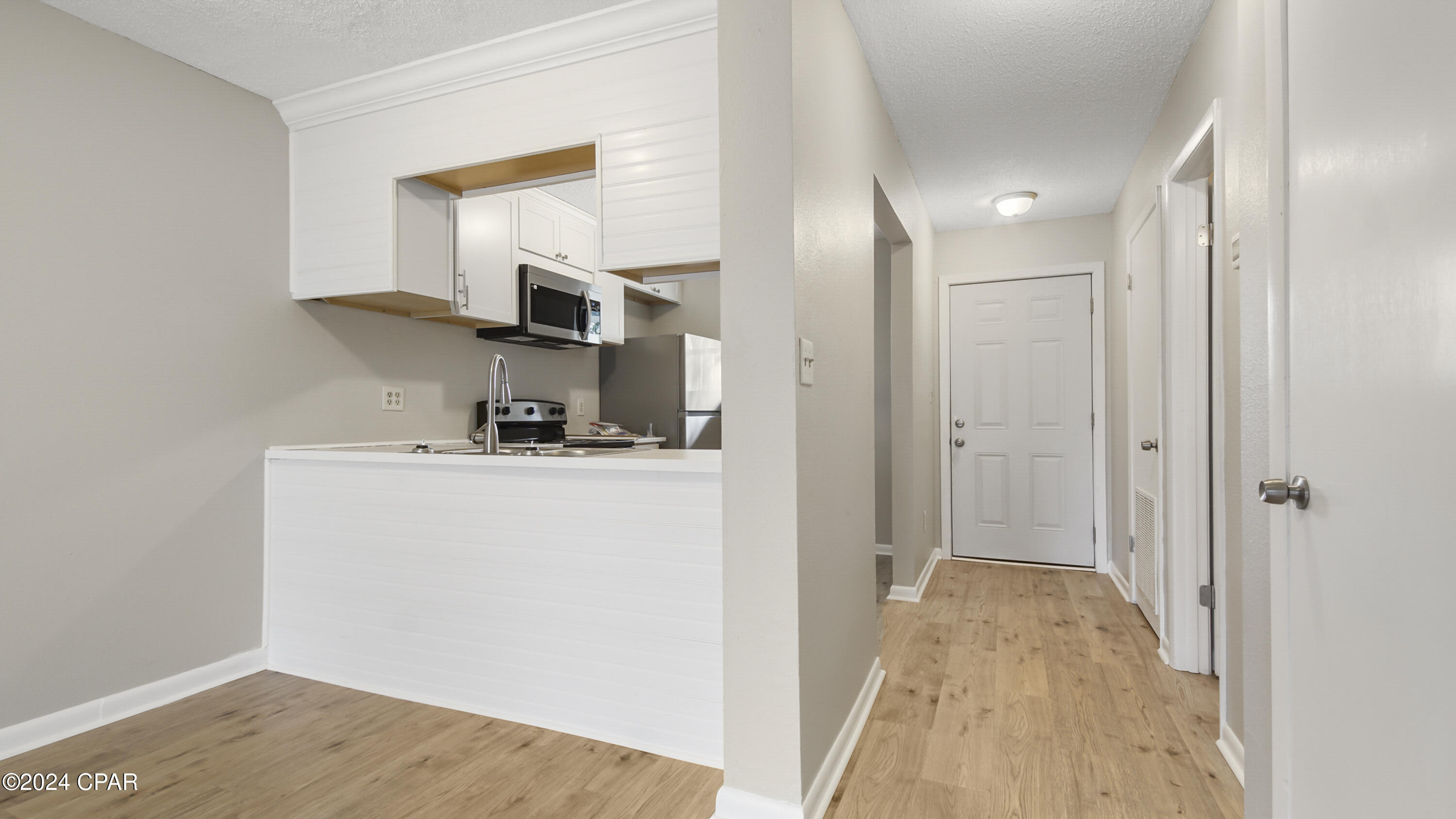 5113 E 10th Street, A