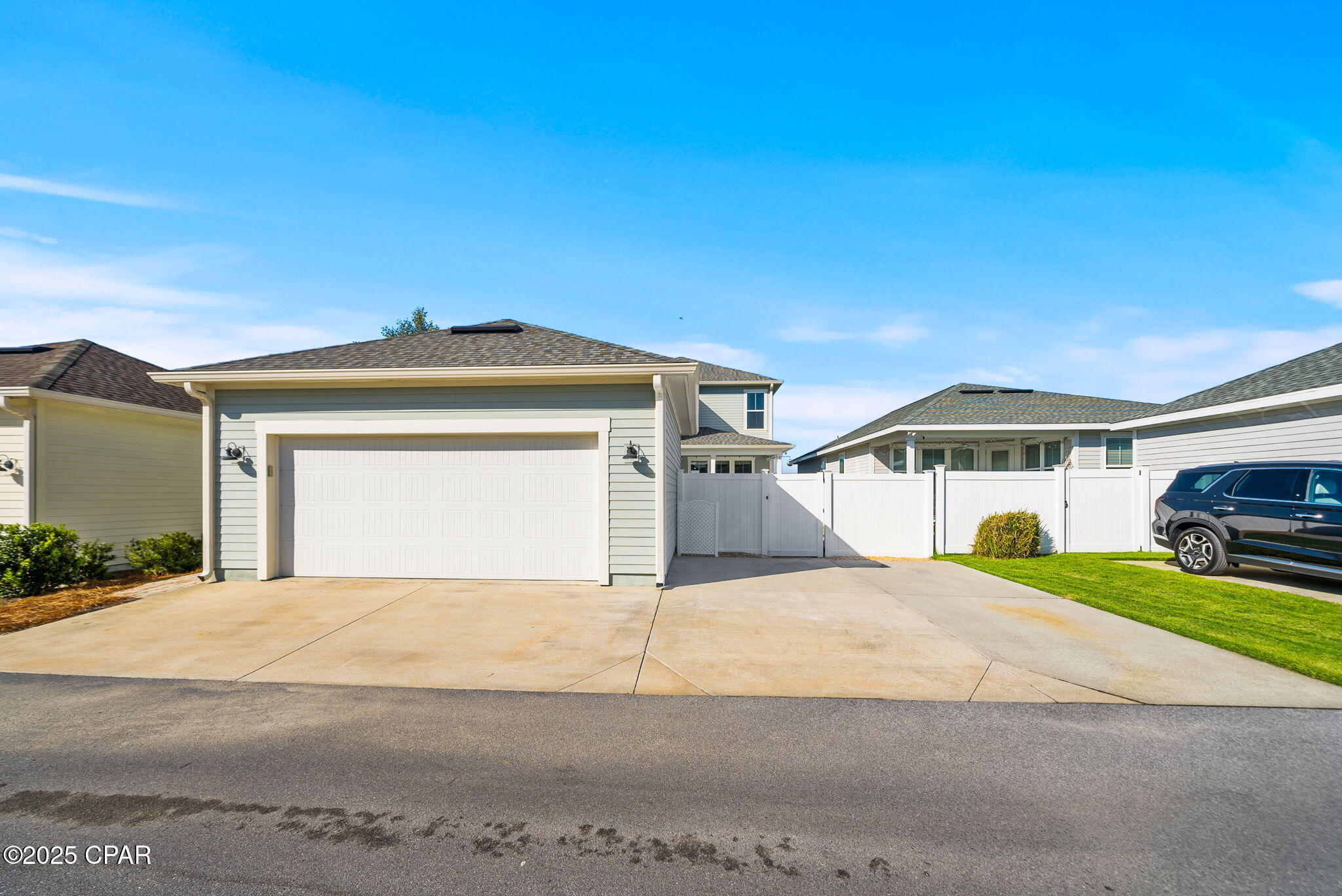 1604 N Discovery Loop