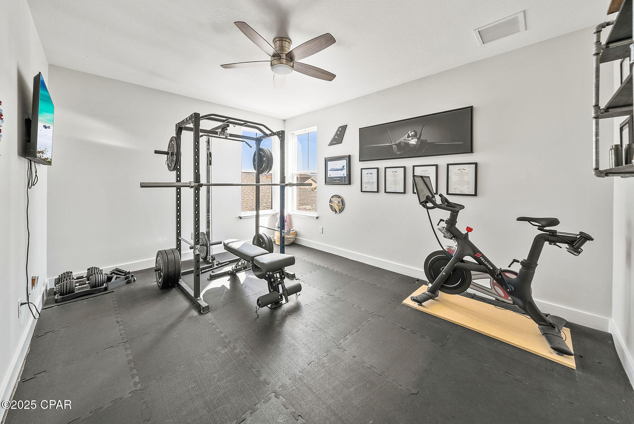 1604 N Discovery Loop