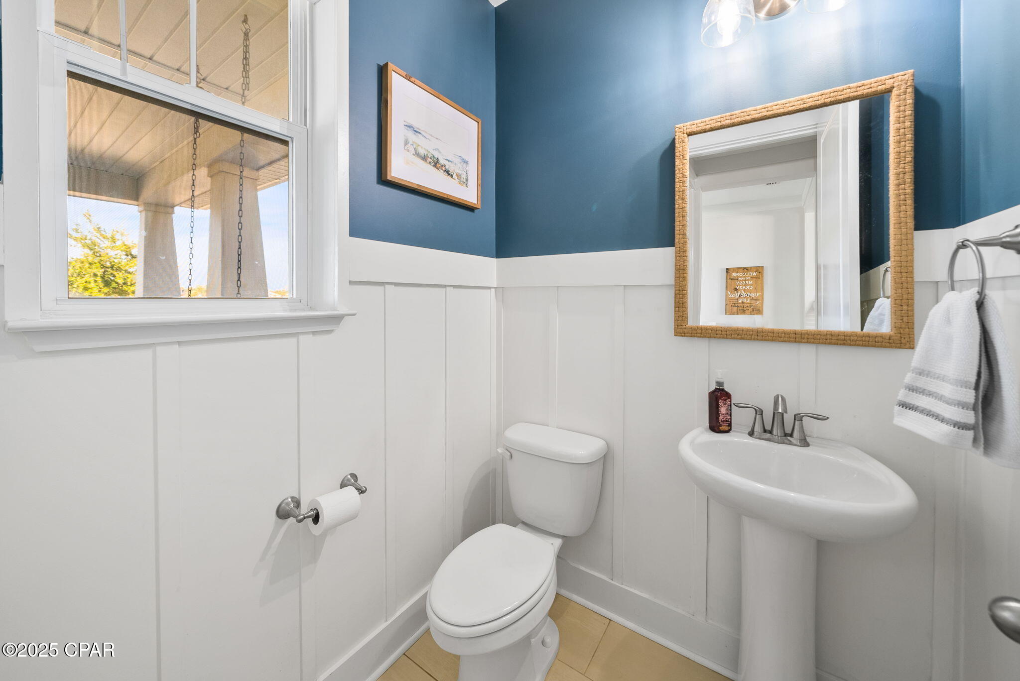 1604 N Discovery Loop