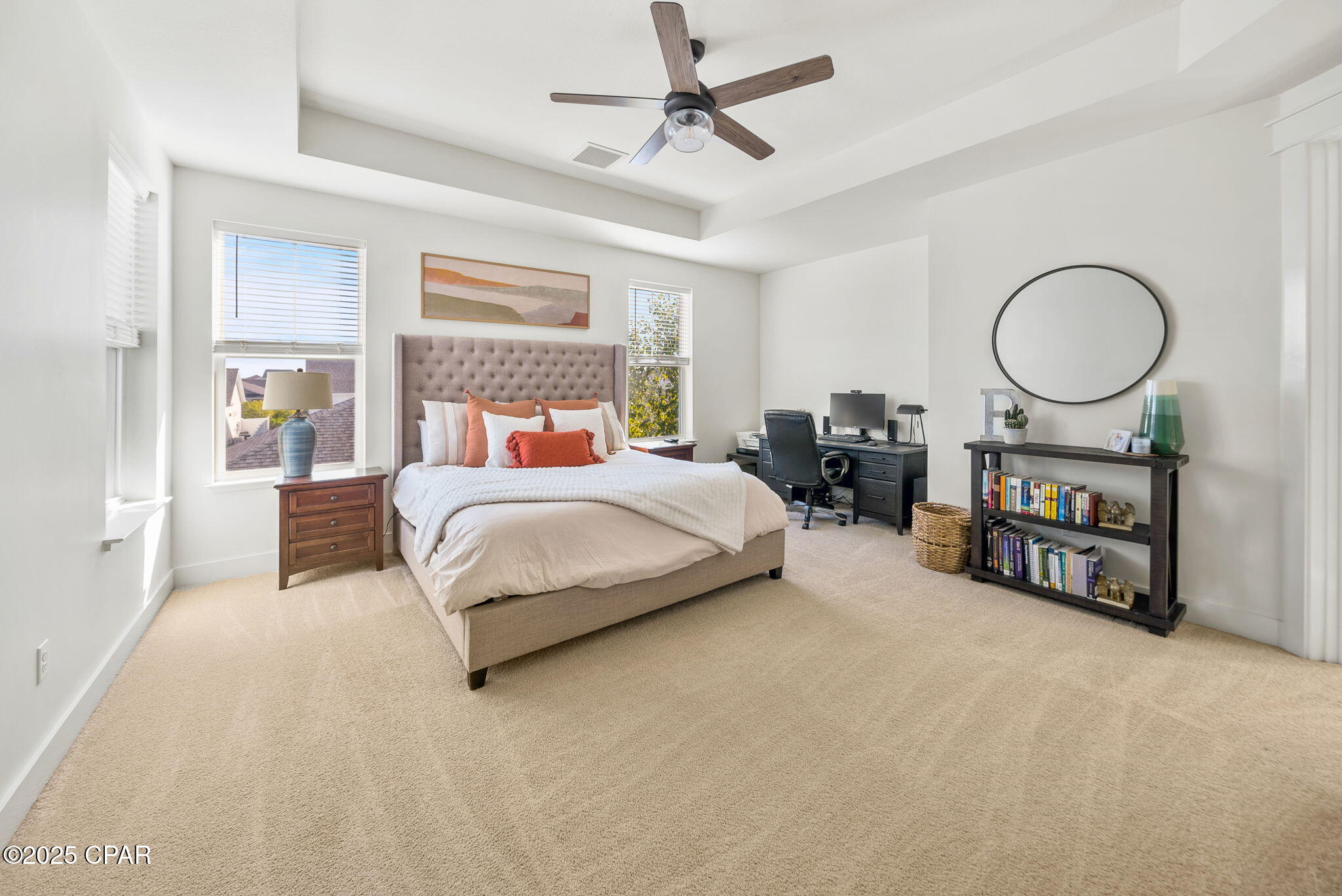 1604 N Discovery Loop