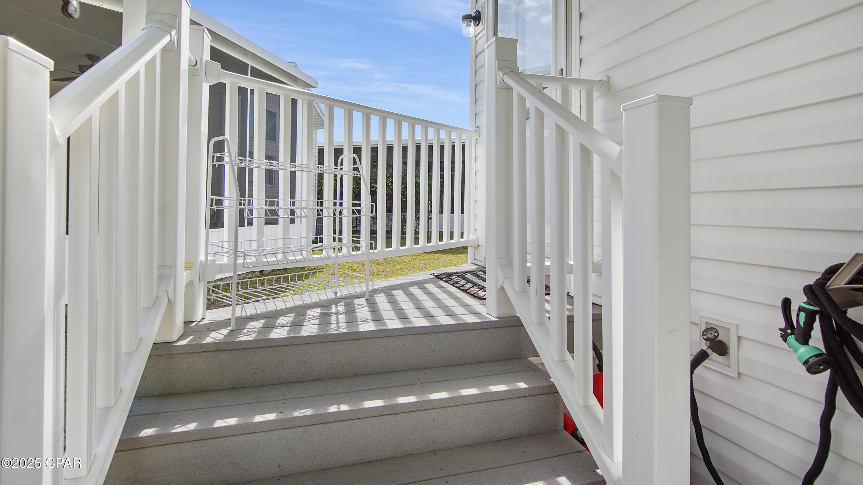 1219 Thomas Drive 289