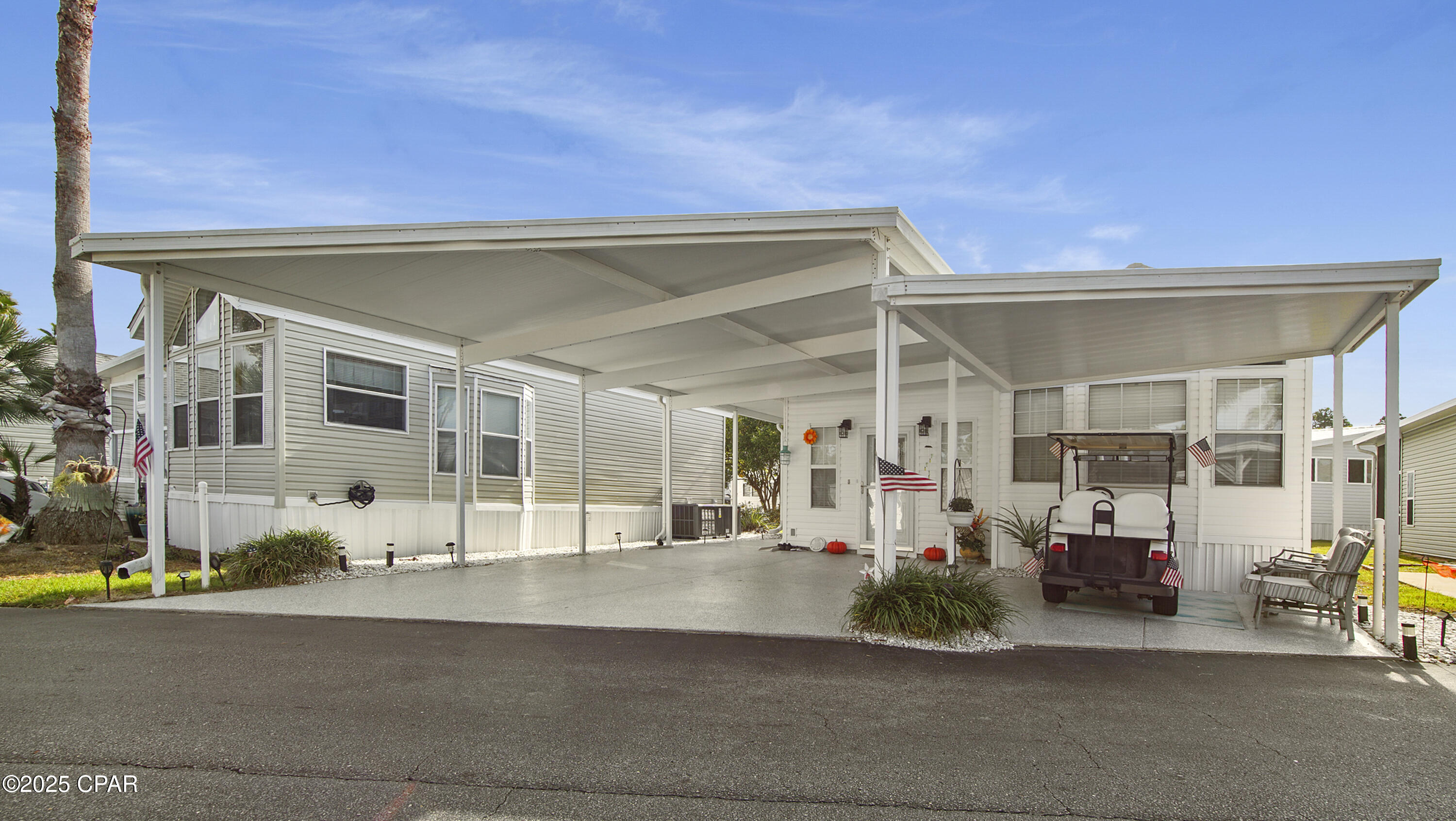 1219 Thomas Drive 289