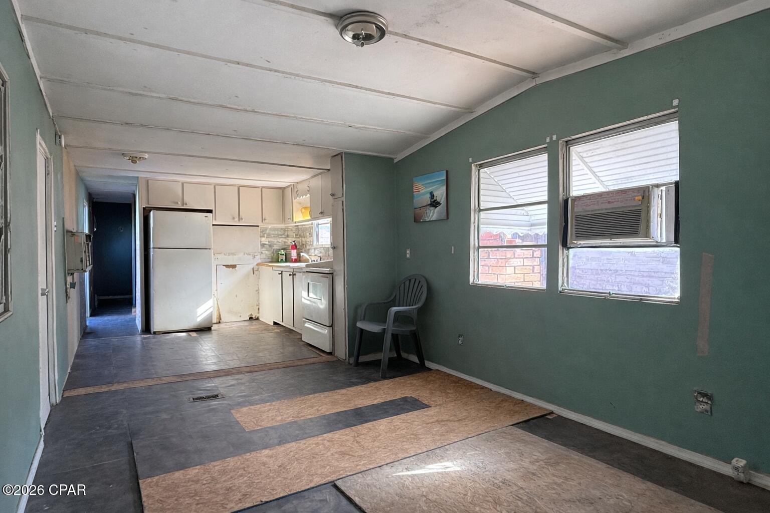 4118 Hoskins Street