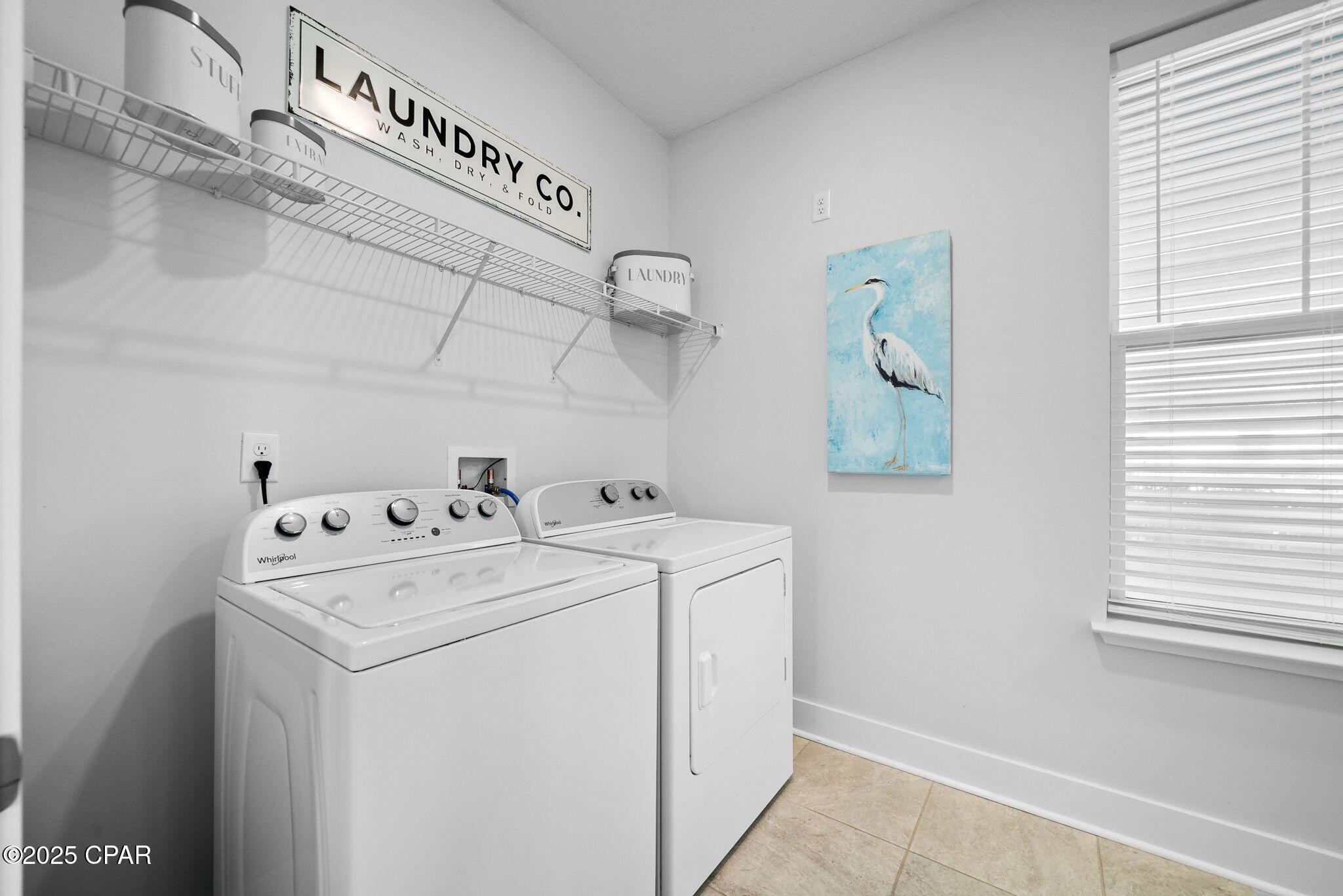 1401 N Discovery Loop