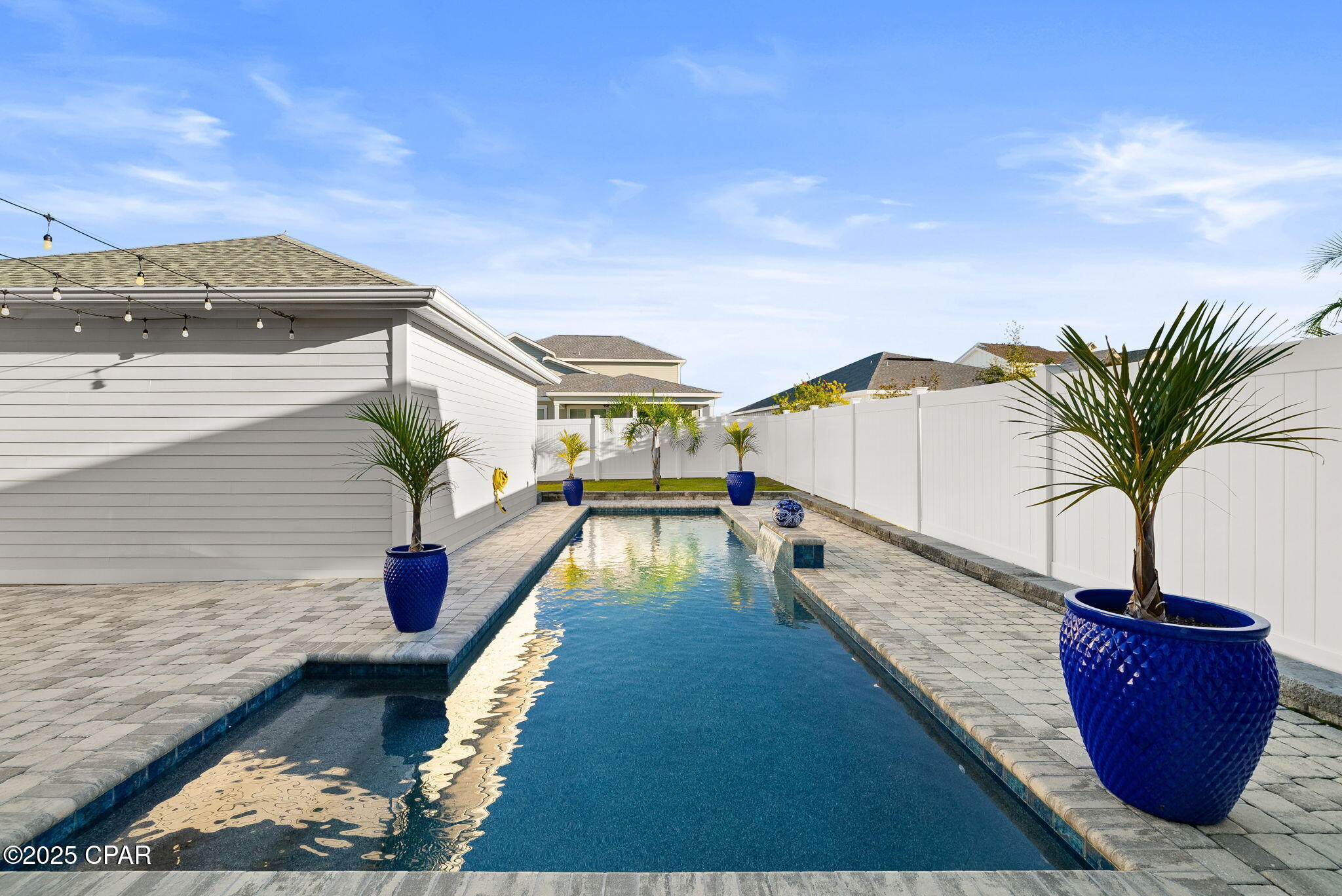 1401 N Discovery Loop