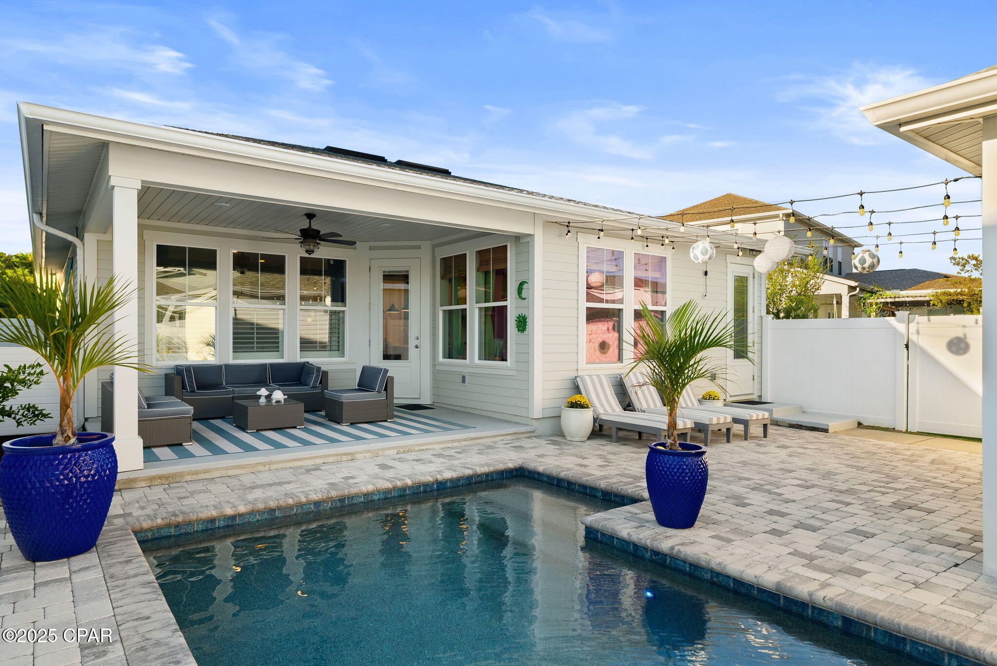 1401 N Discovery Loop