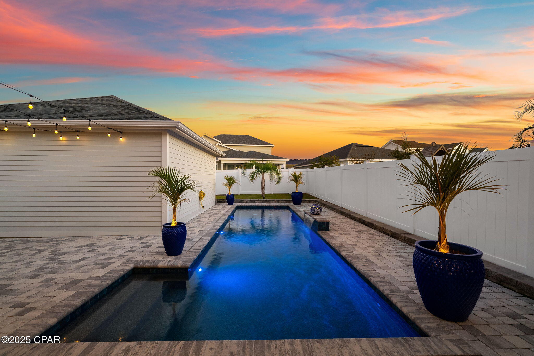 1401 N Discovery Loop