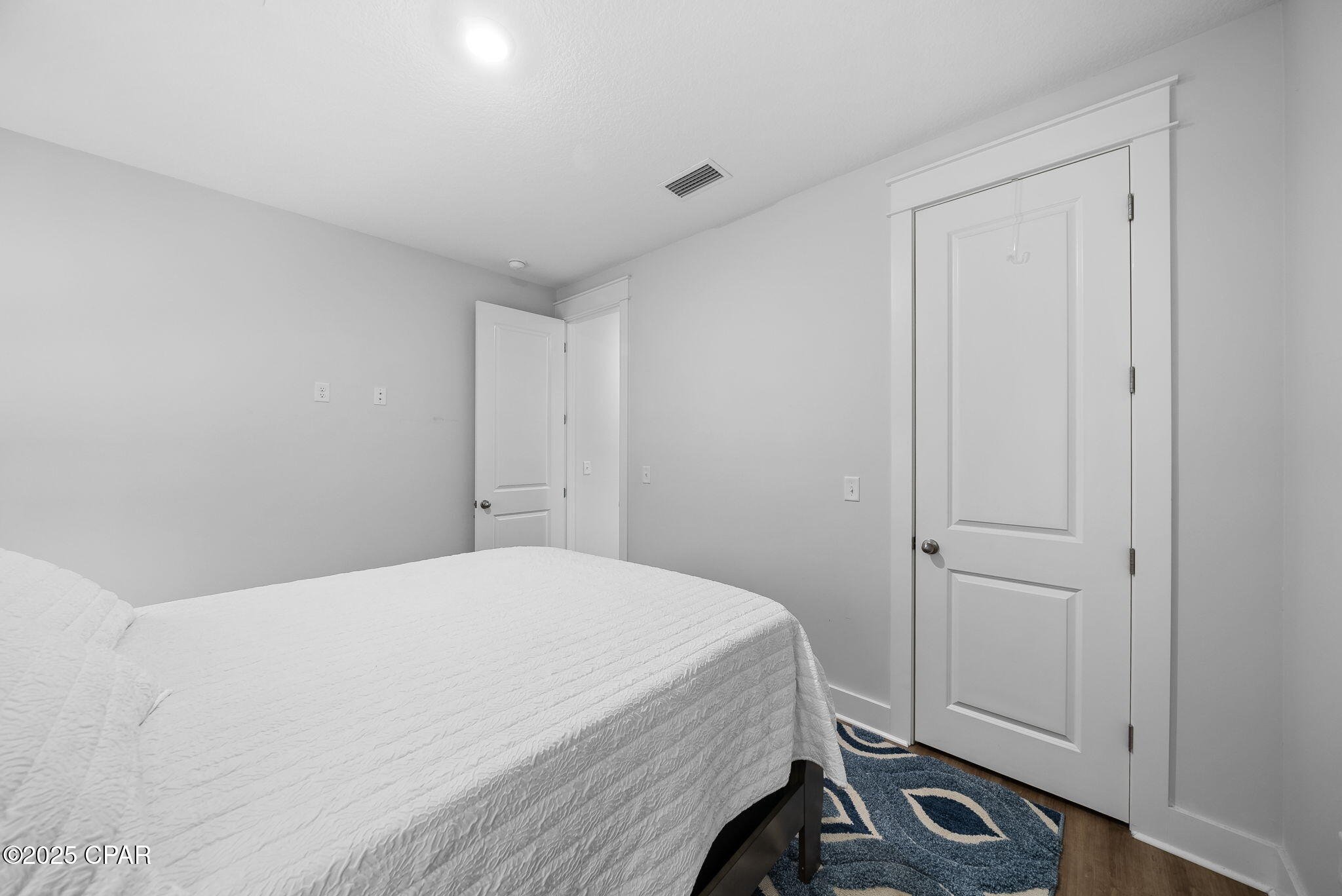 1401 N Discovery Loop