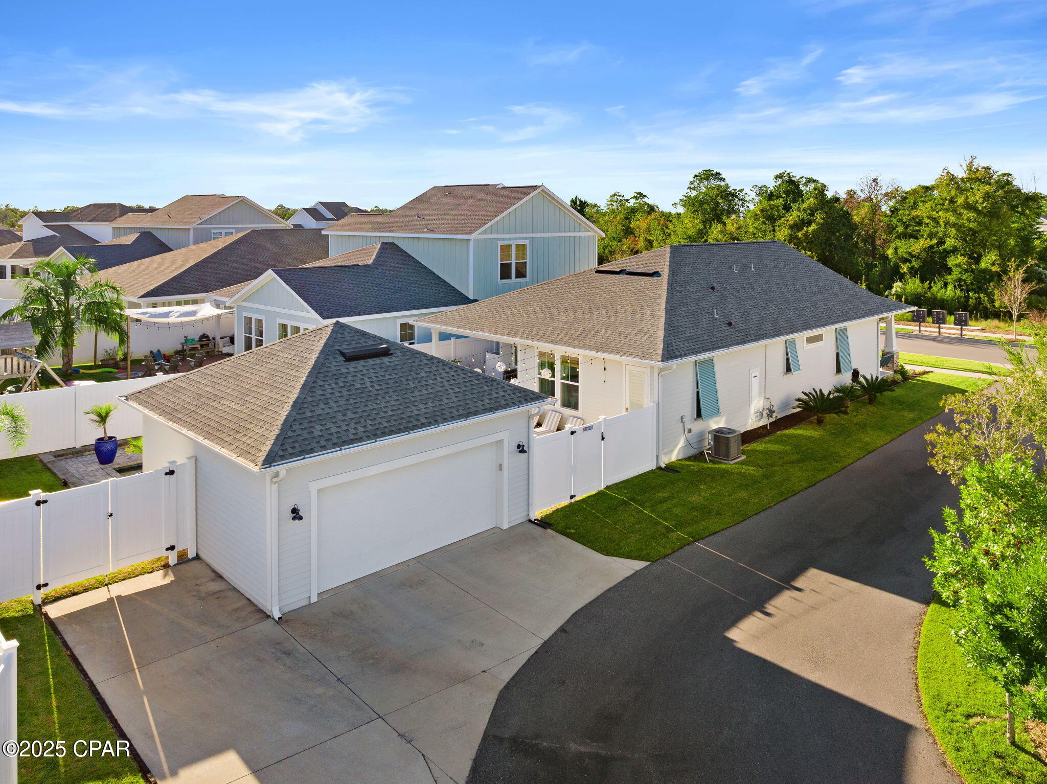 1401 N Discovery Loop