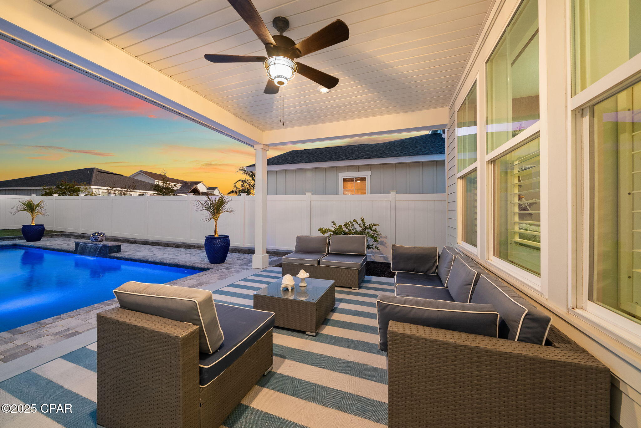 1401 N Discovery Loop