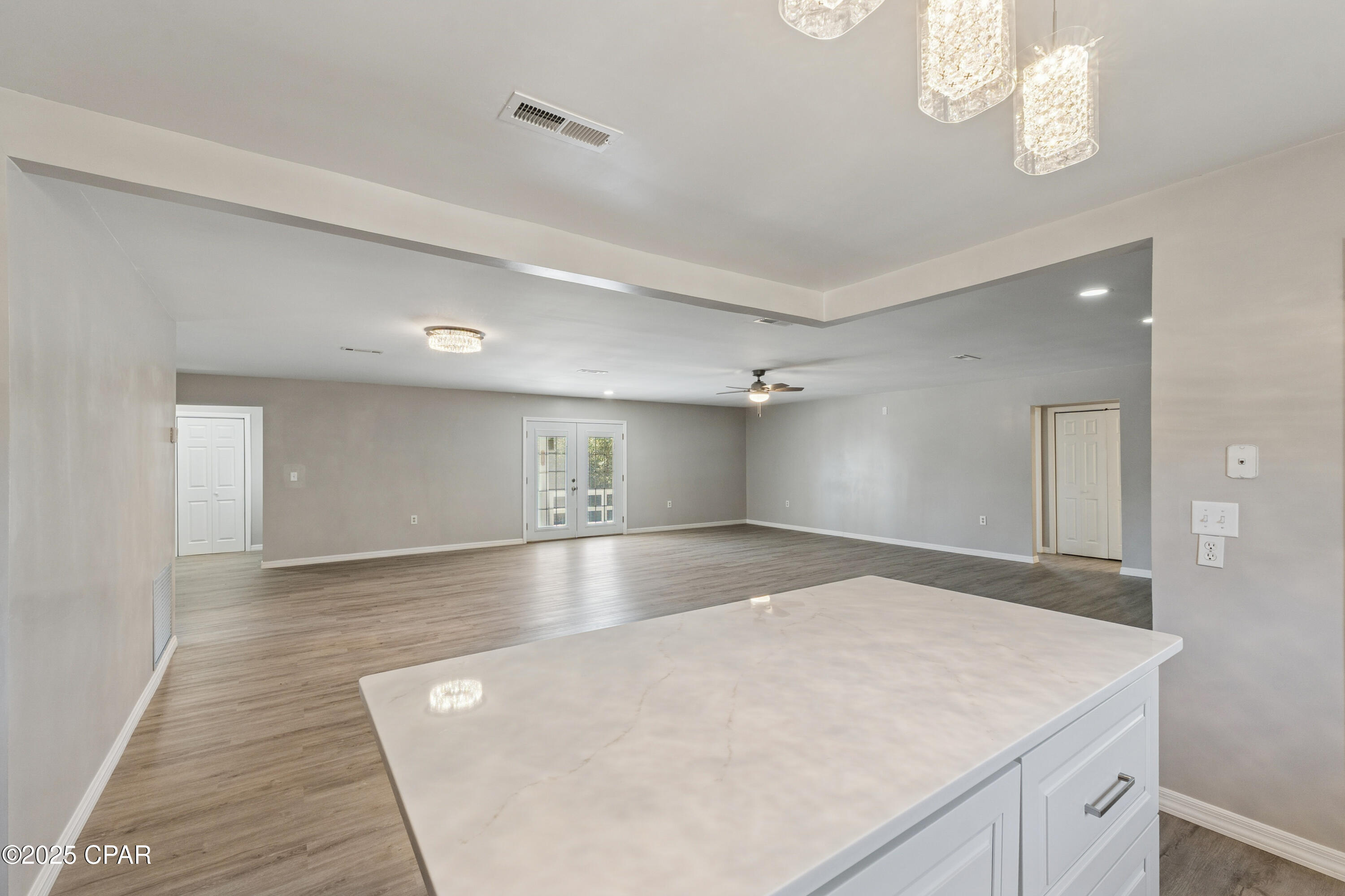 2672 W Laurel Drive