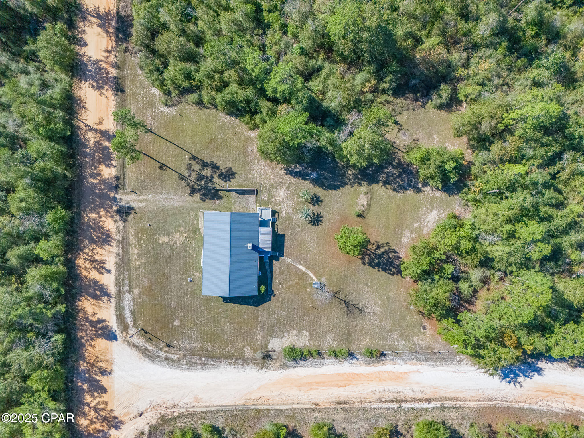 2672 W Laurel Drive