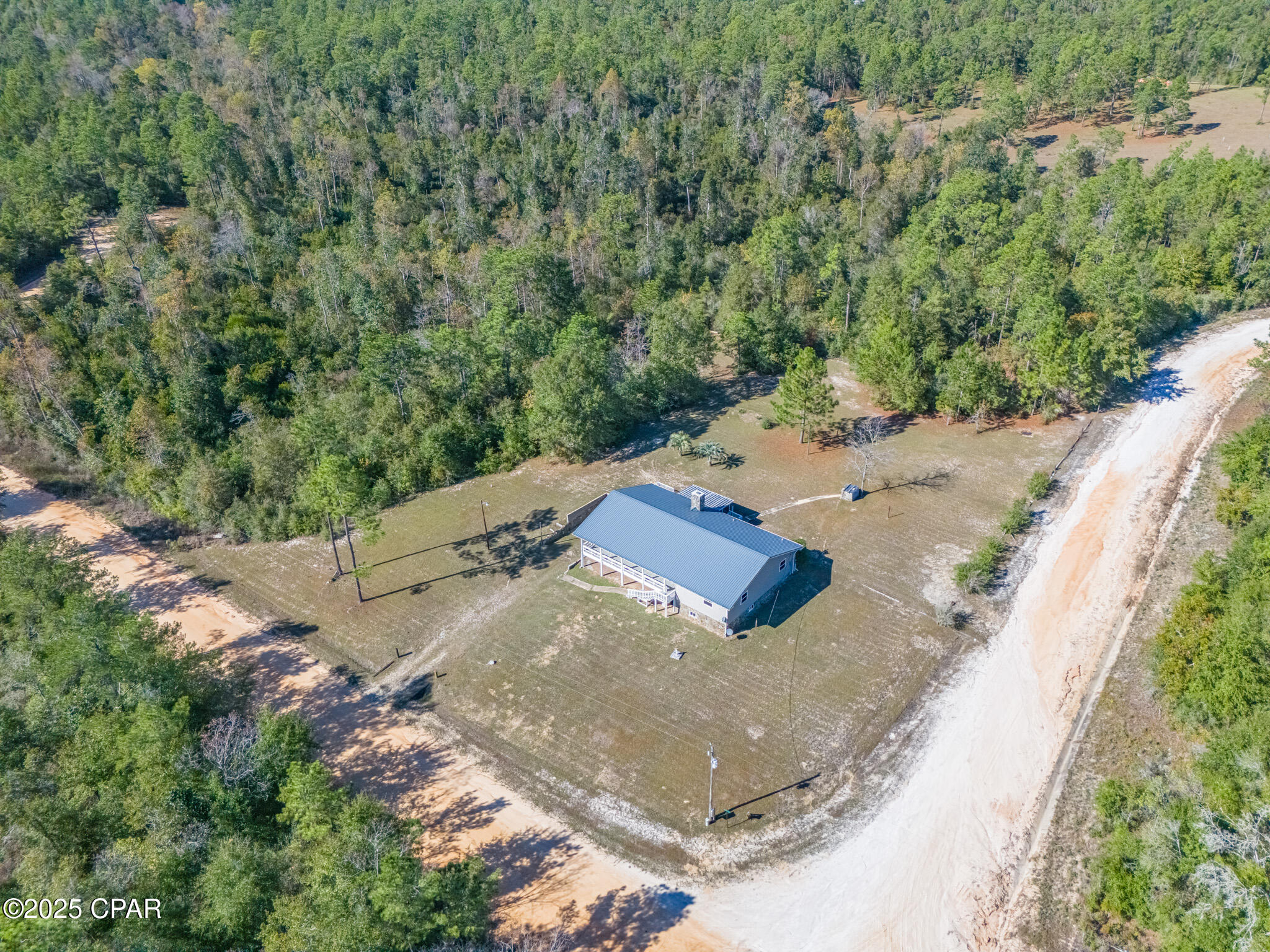 2672 W Laurel Drive