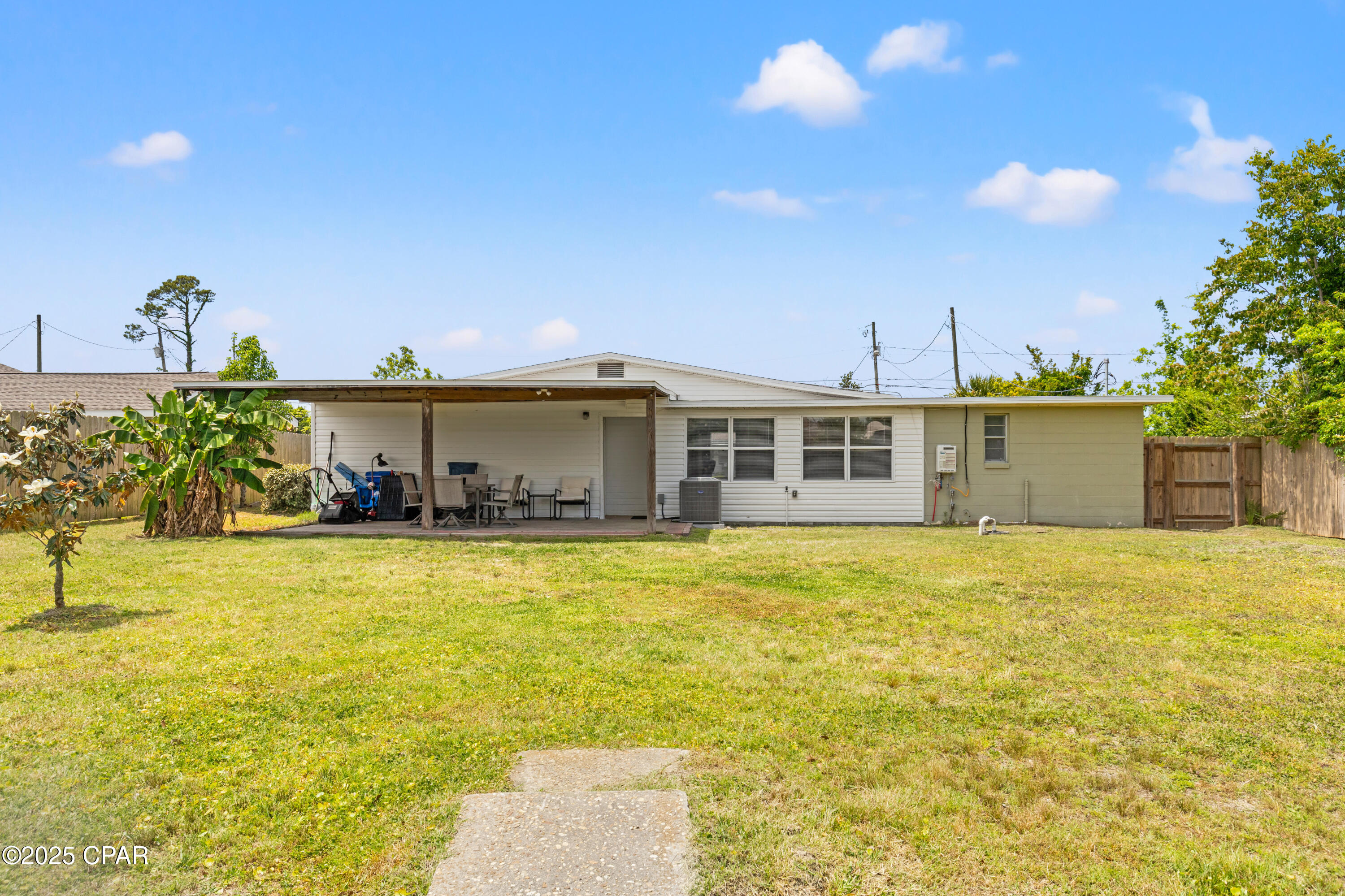 1914 Clay Avenue