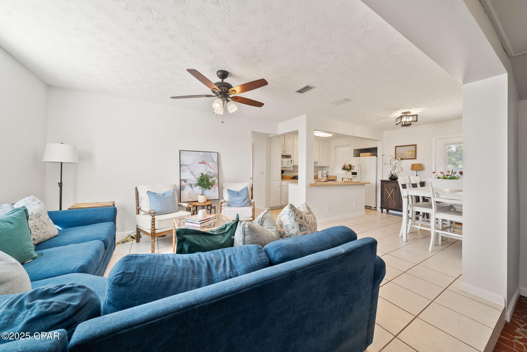 440 S Macarthur Avenue