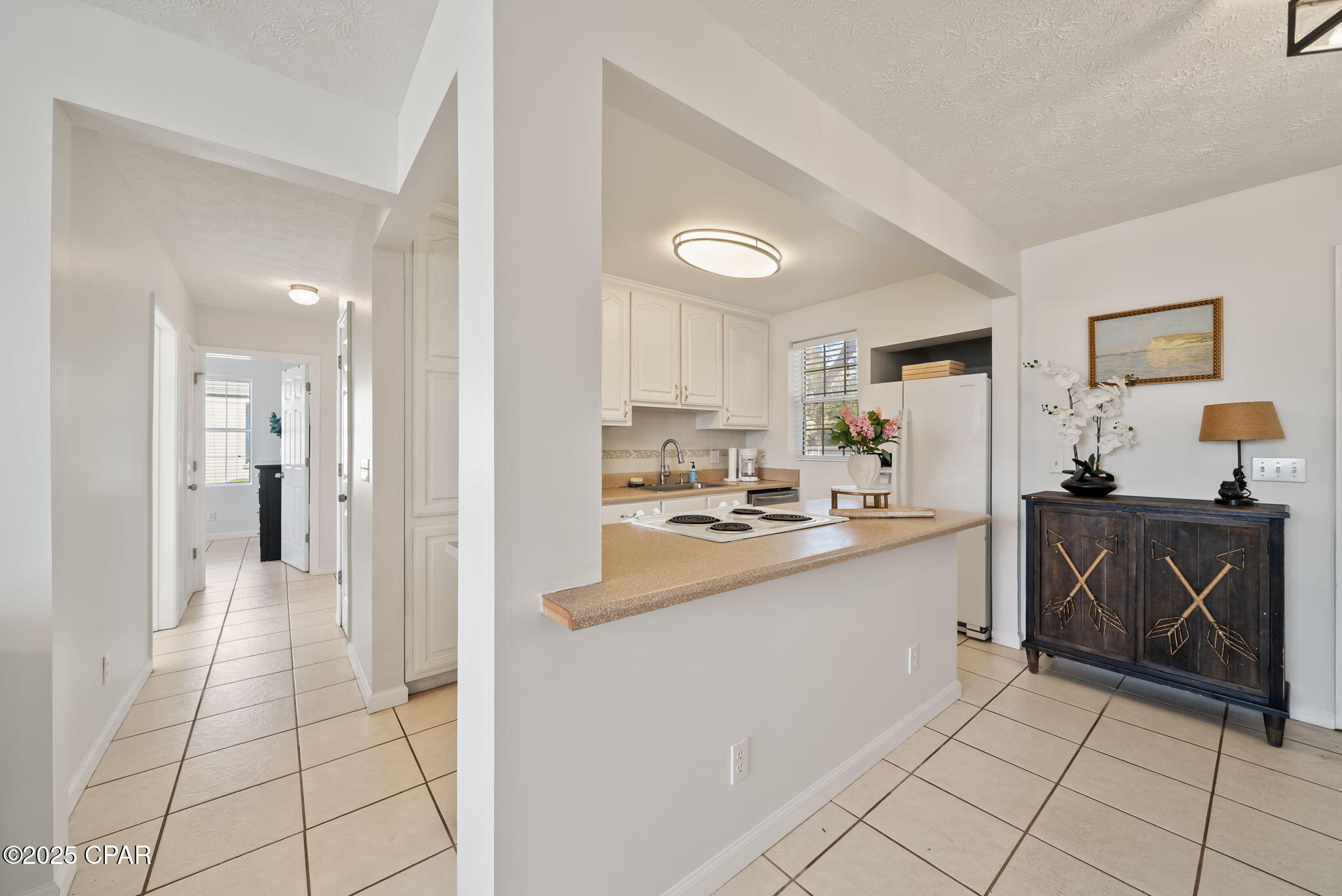 440 S Macarthur Avenue