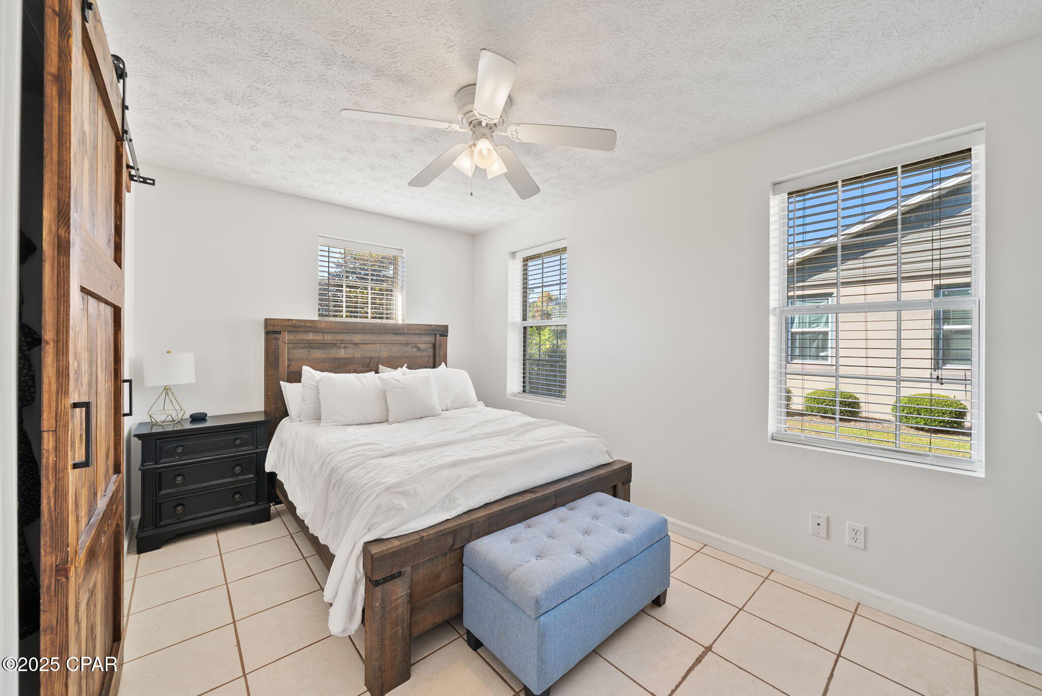 440 S Macarthur Avenue