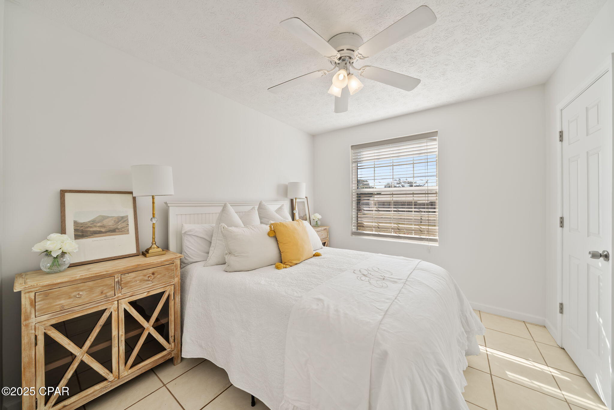 440 S Macarthur Avenue