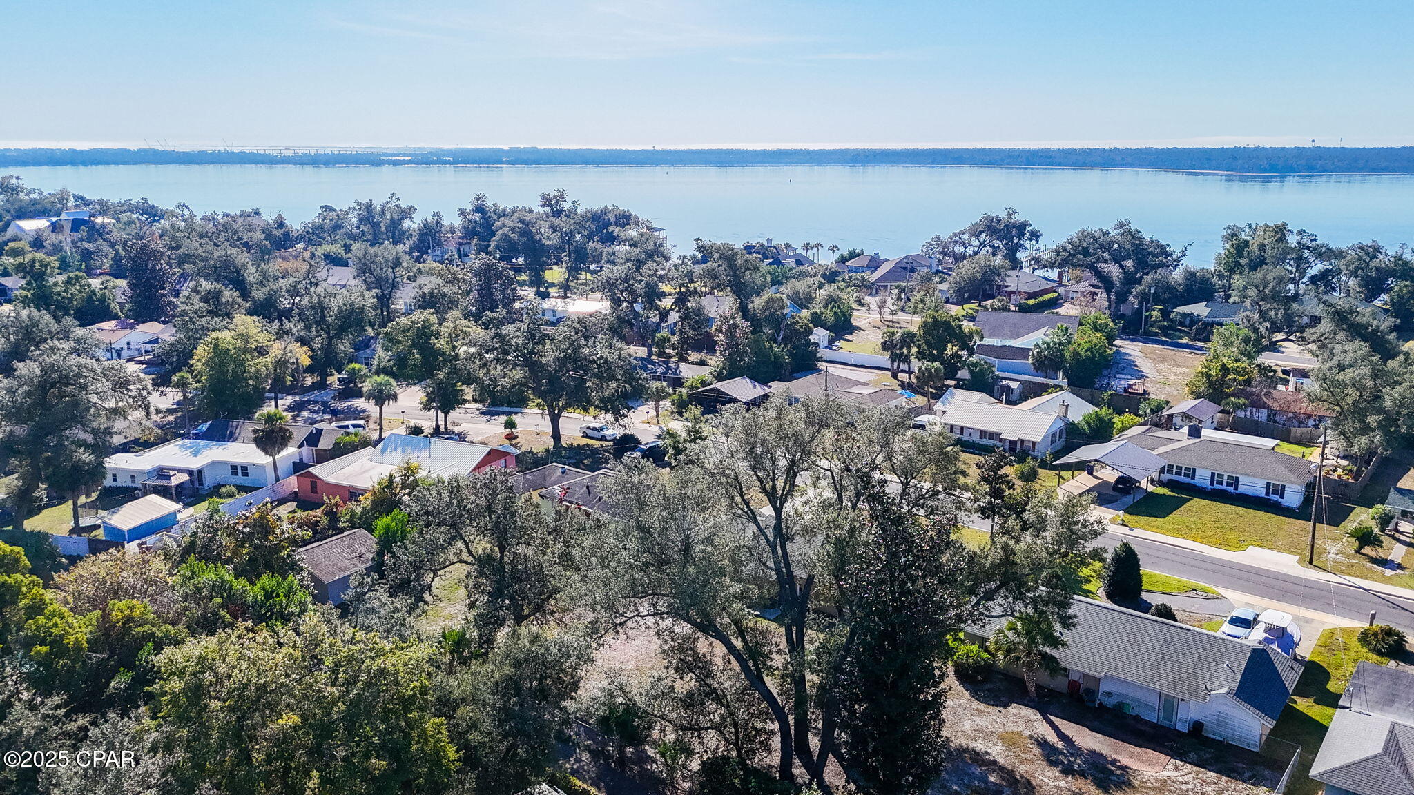 440 S Macarthur Avenue