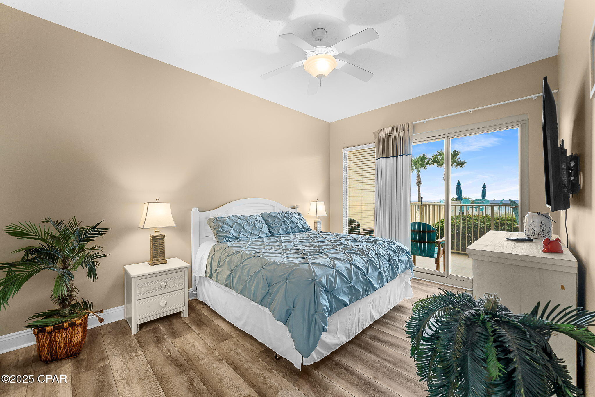 8715 Surf Drive 107A