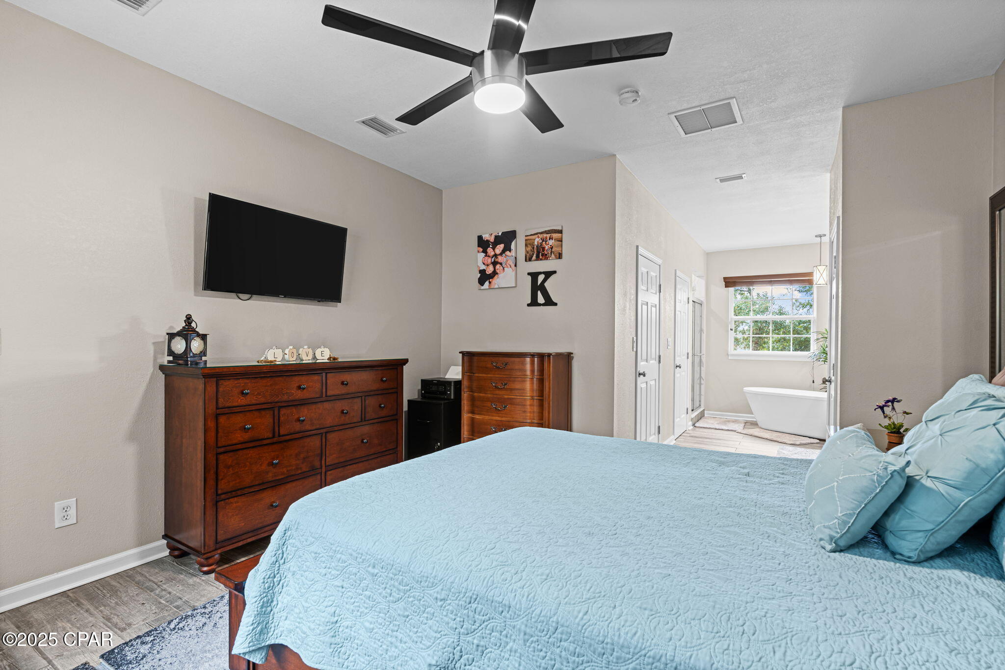 4958 Lake Ridge Drive