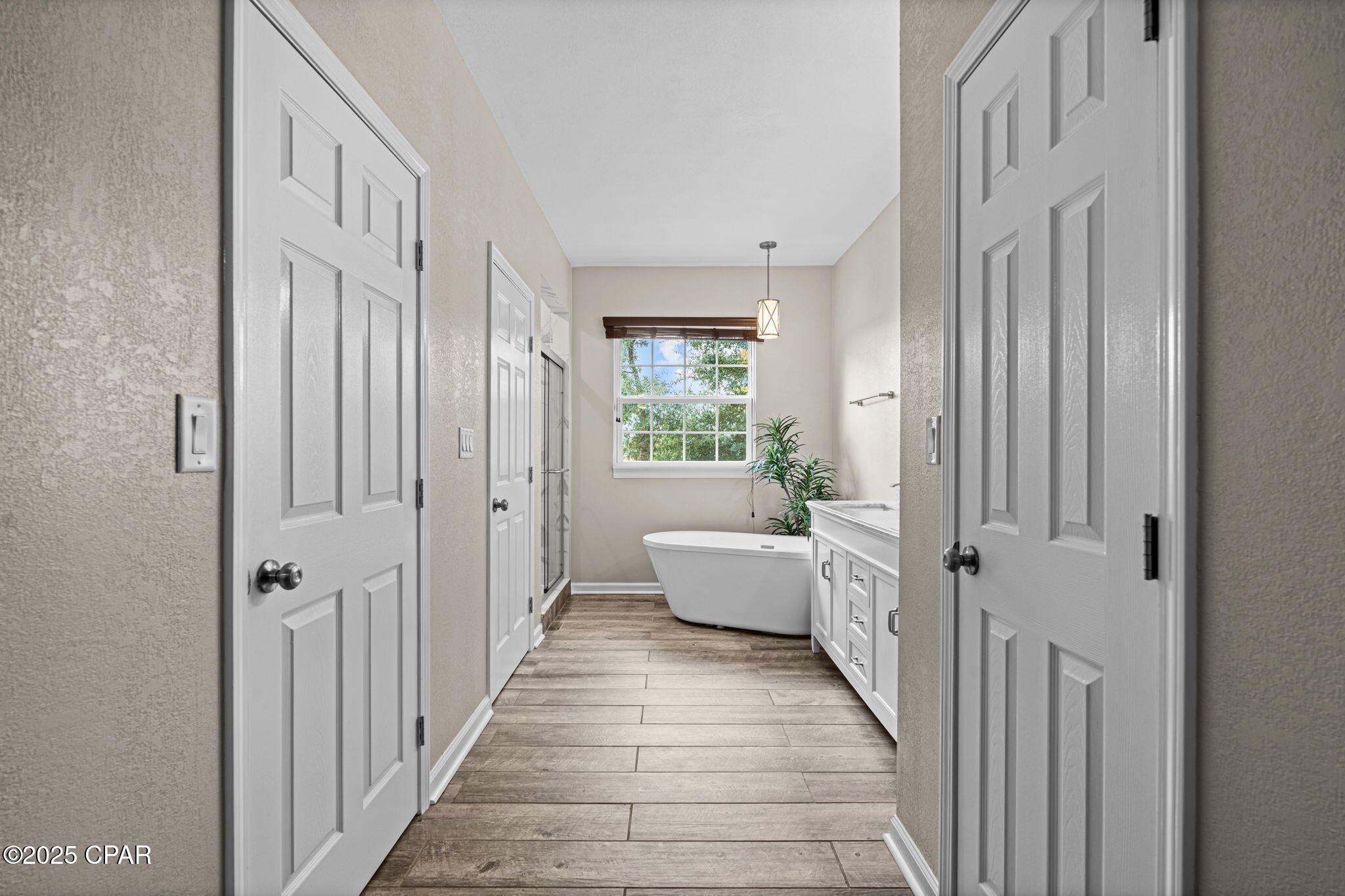 4958 Lake Ridge Drive