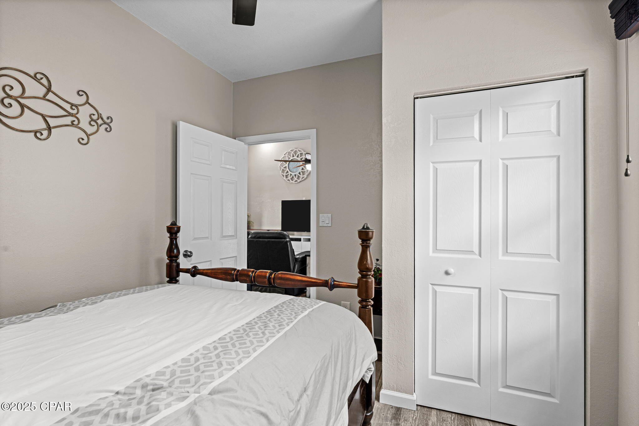 4958 Lake Ridge Drive