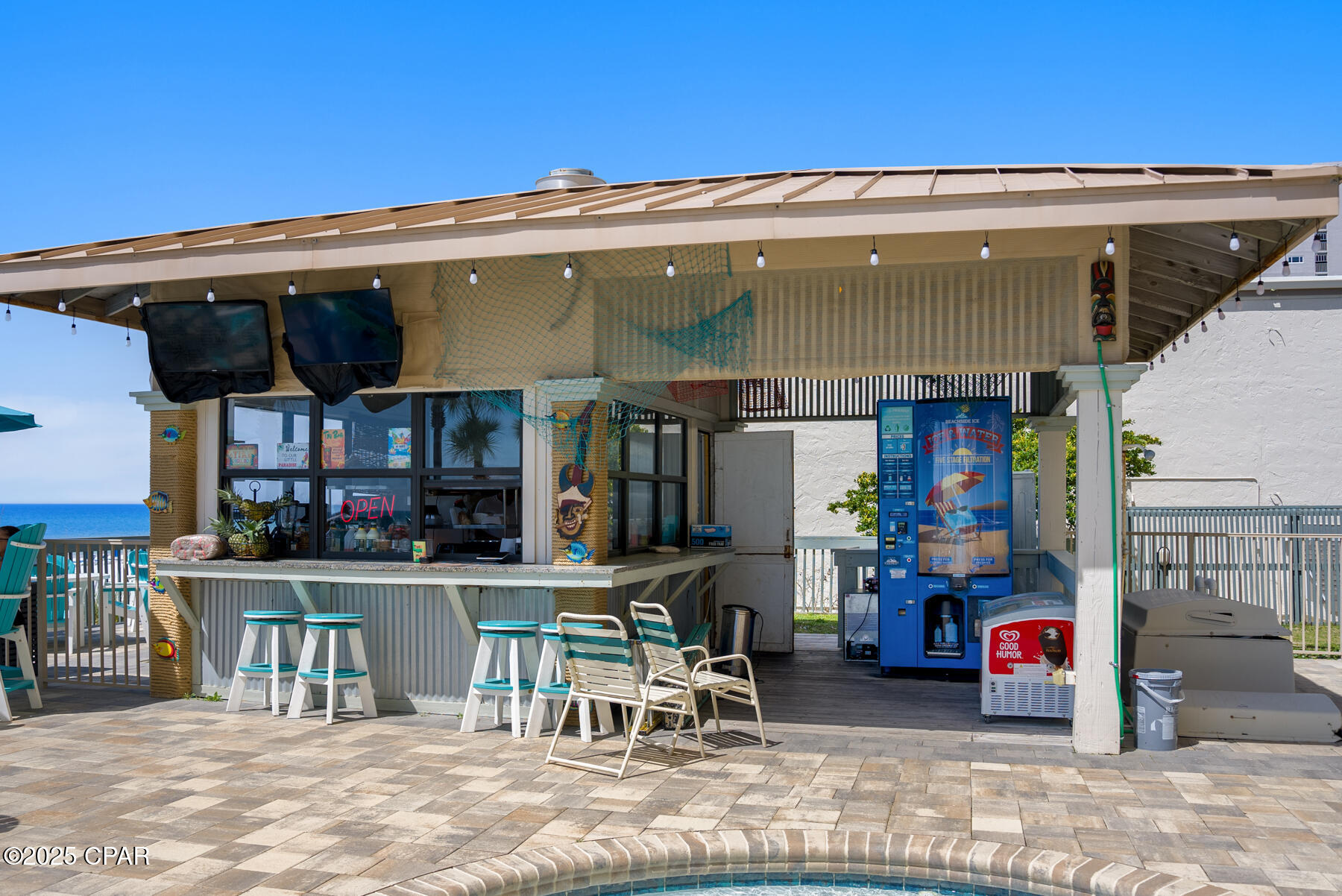 8715 Surf Drive 703B