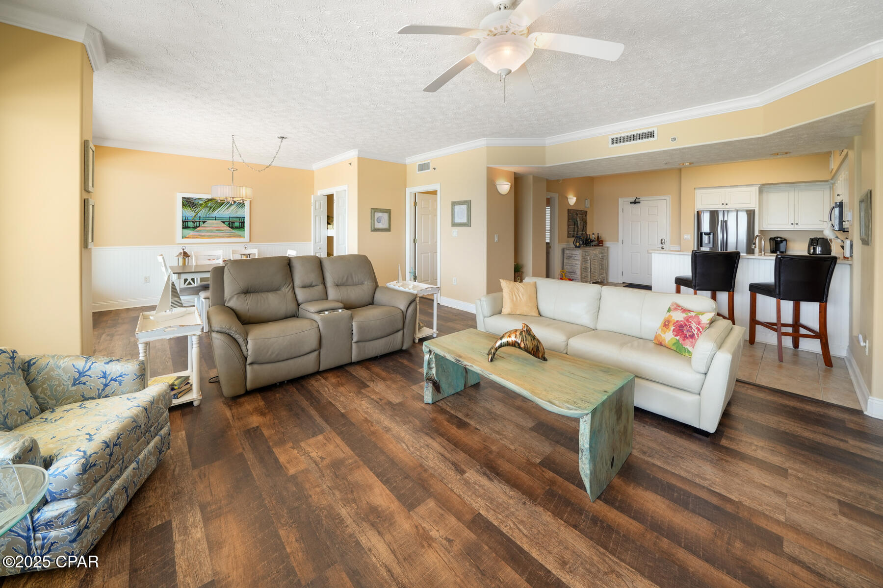 8715 Surf Drive 703B