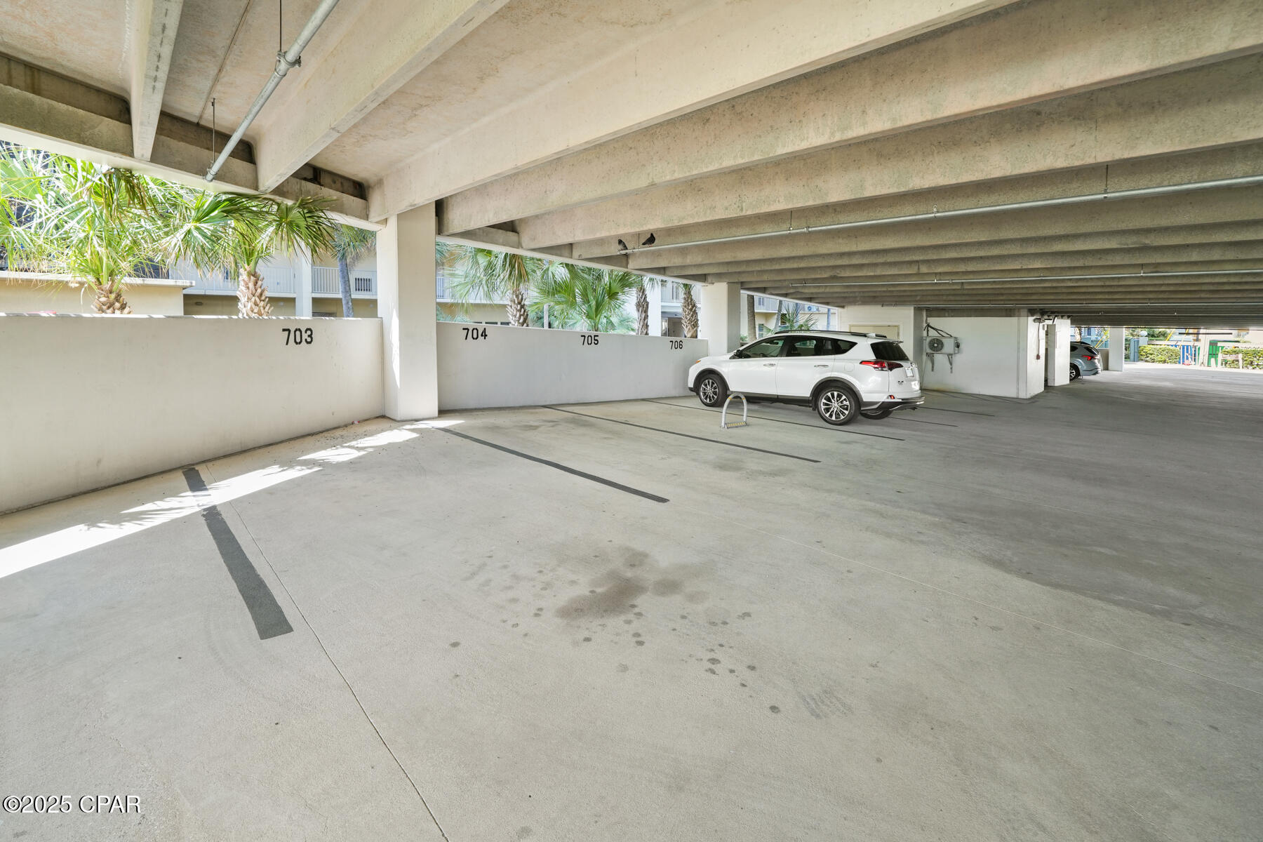 8715 Surf Drive 703B