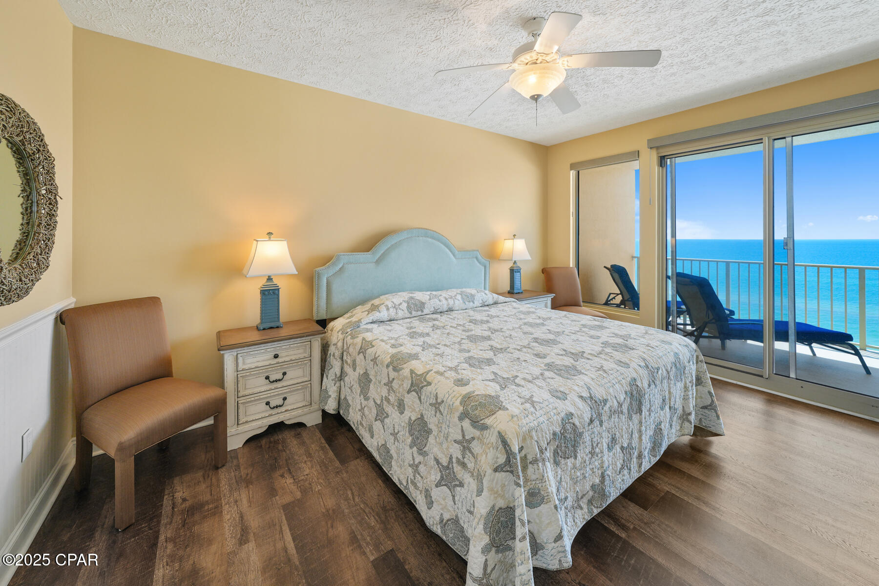 8715 Surf Drive 703B