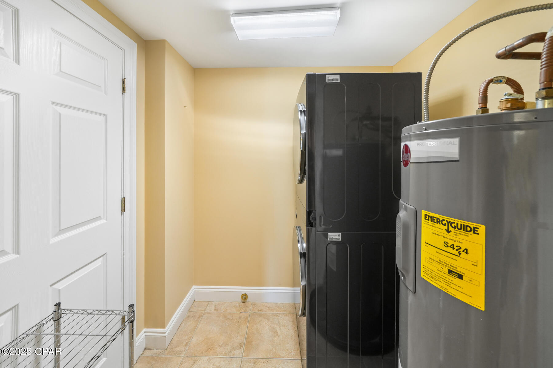 8715 Surf Drive 703B