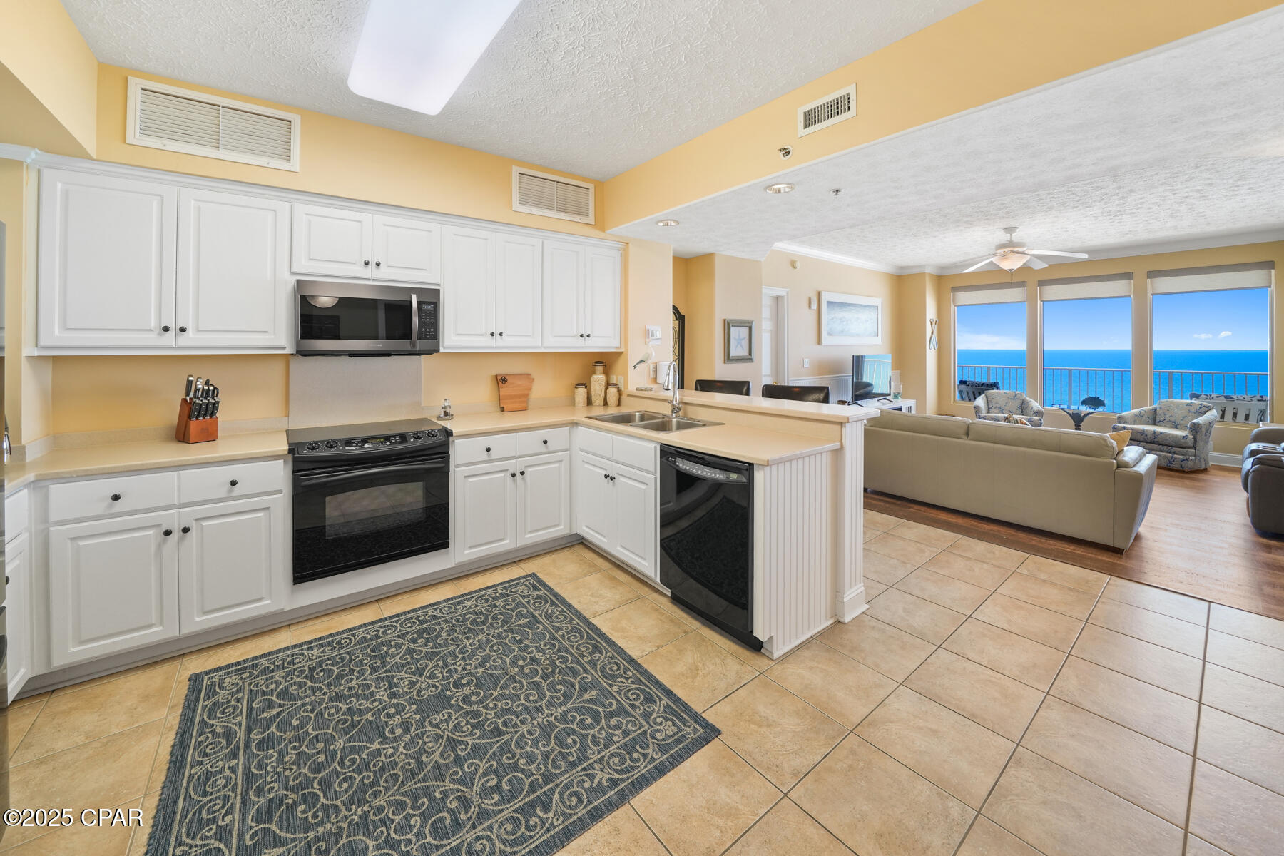 8715 Surf Drive 703B