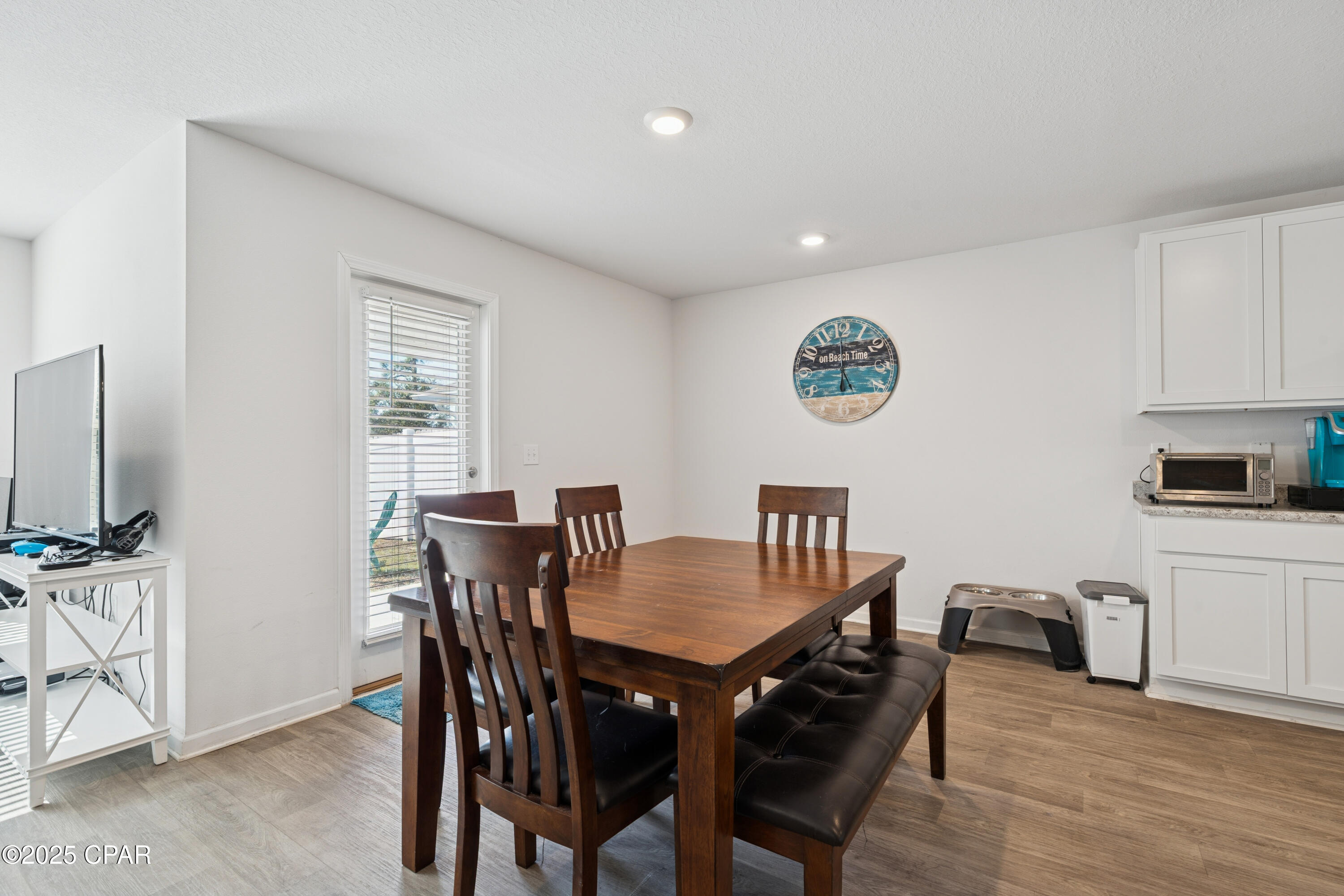 498 Albert Meadow Lane