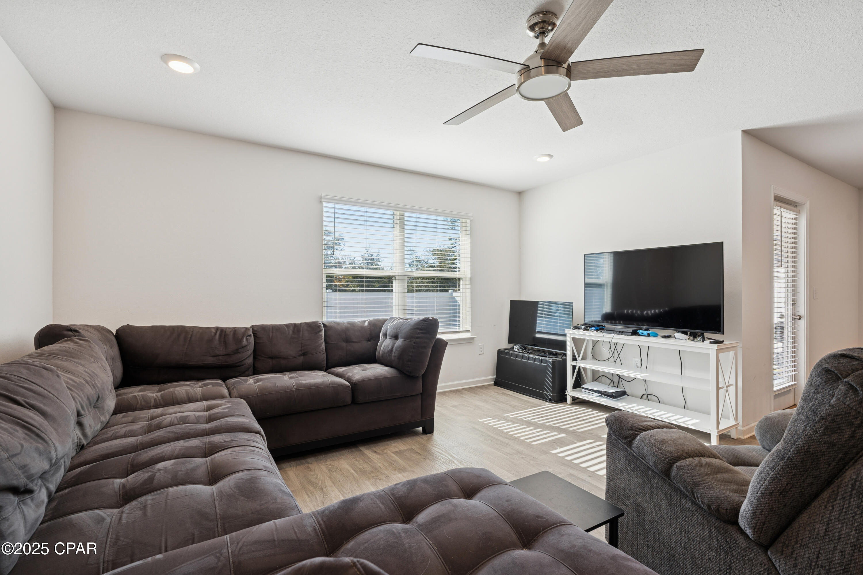 498 Albert Meadow Lane