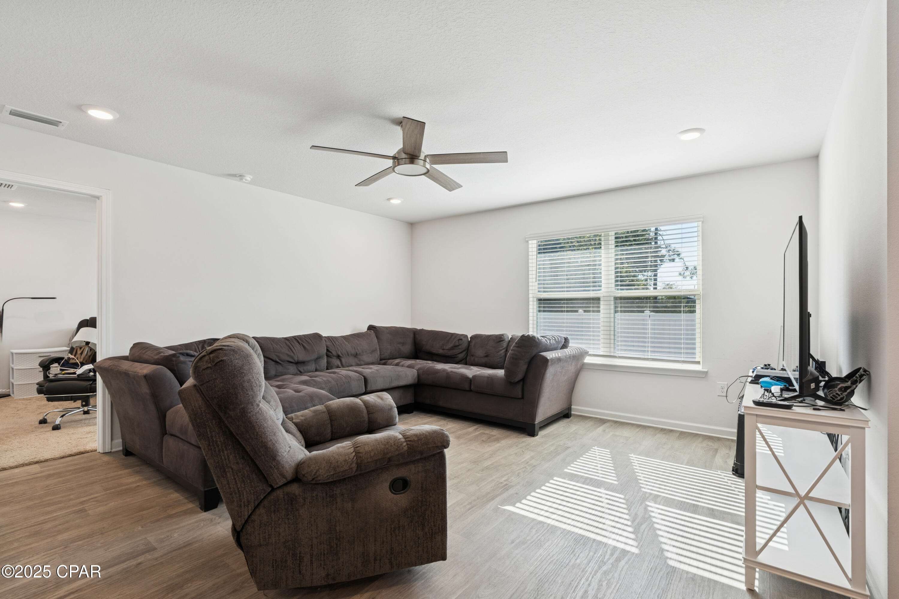 498 Albert Meadow Lane