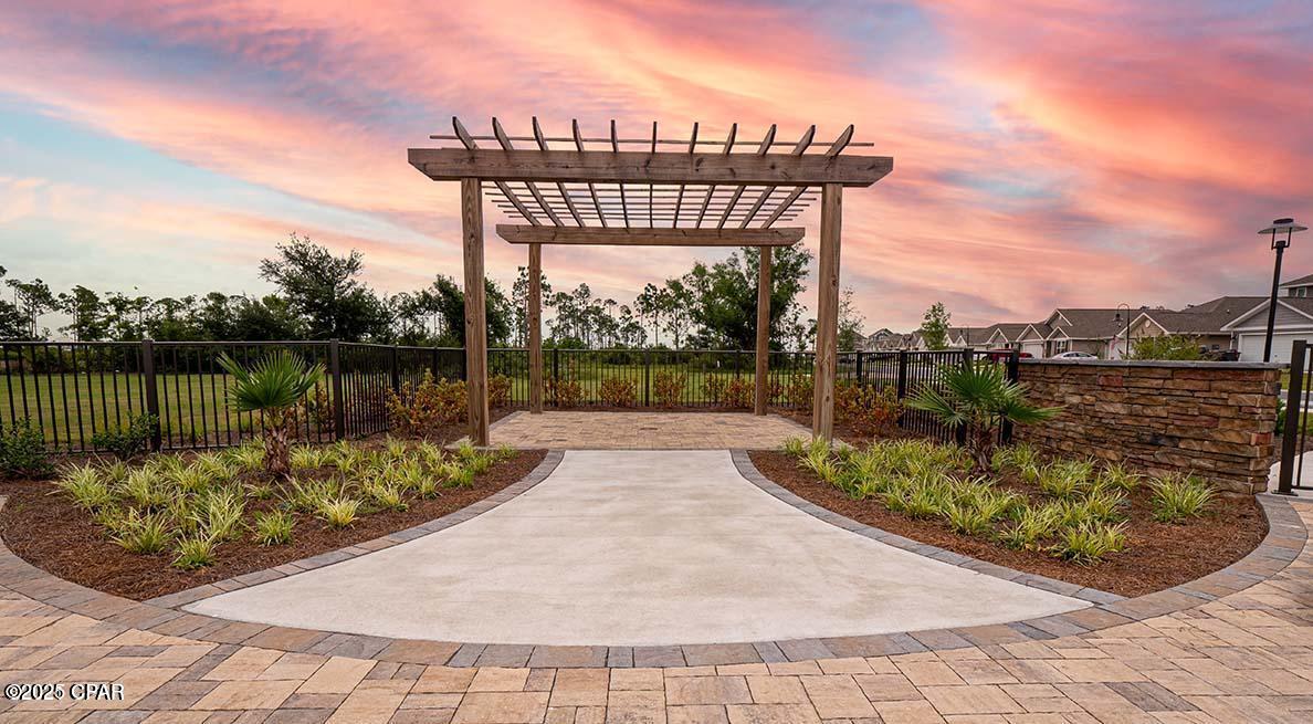 498 Albert Meadow Lane