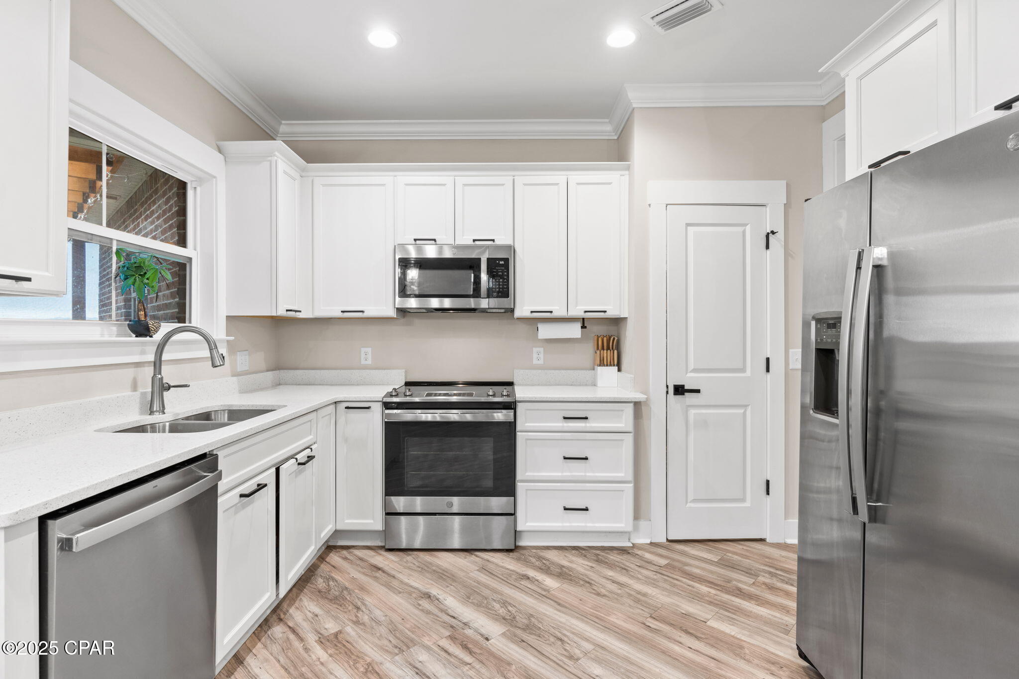4419 Conifer Lane
