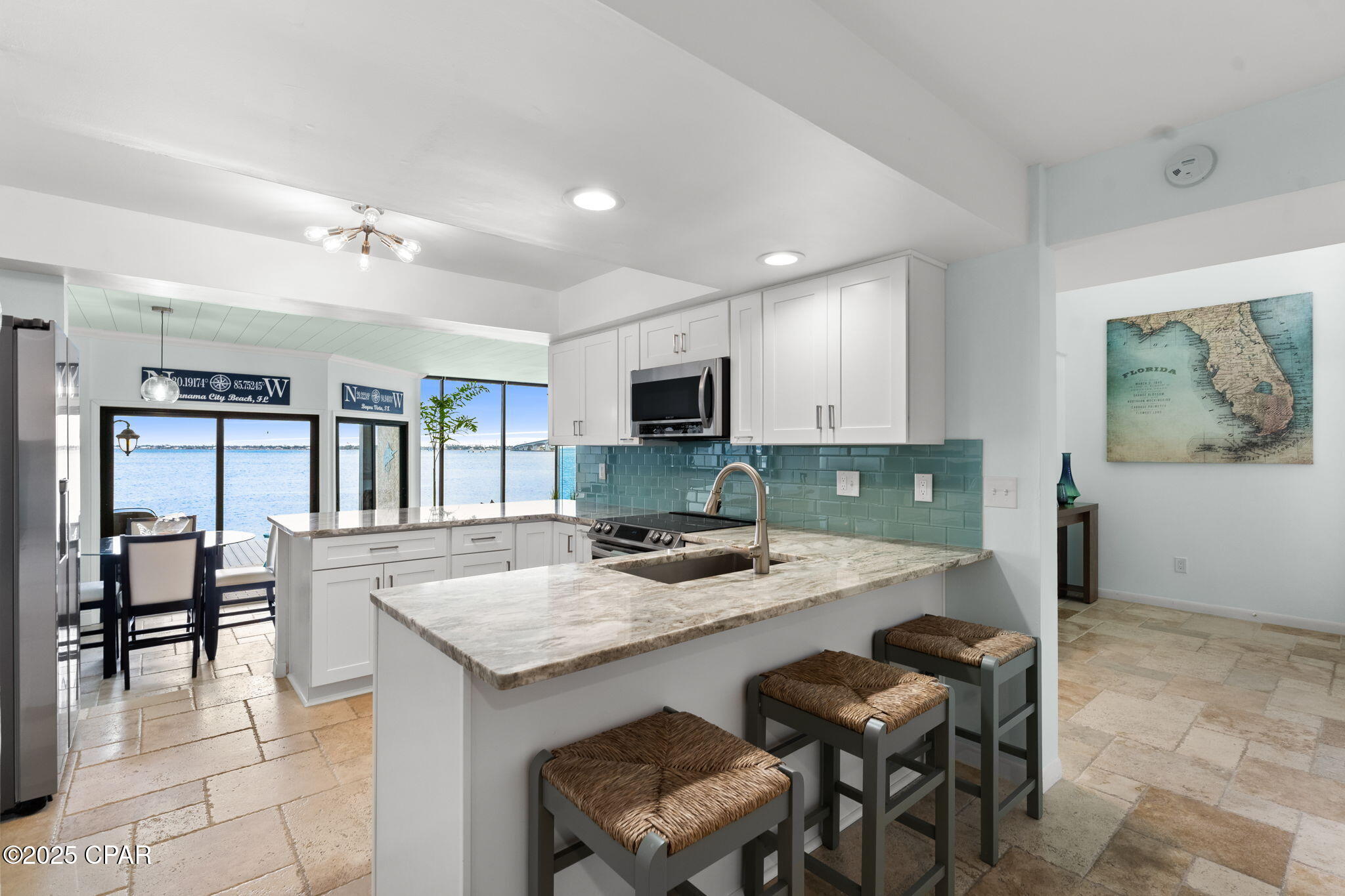 425 Bayshore Drive 15