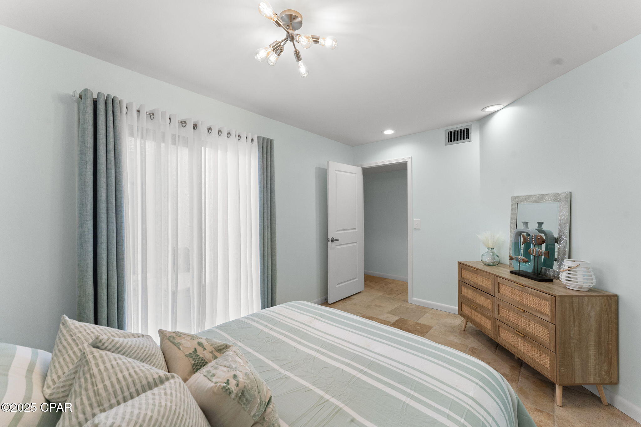 425 Bayshore Drive 15