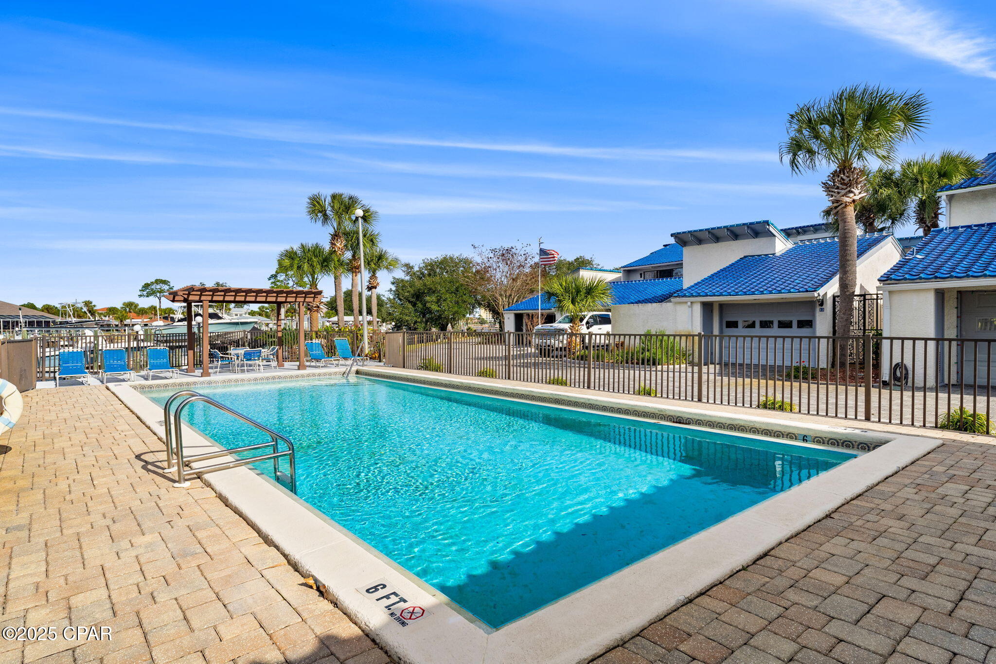 425 Bayshore Drive 15