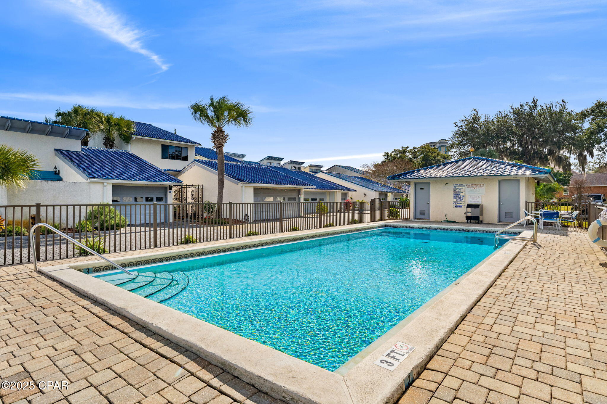 425 Bayshore Drive 15