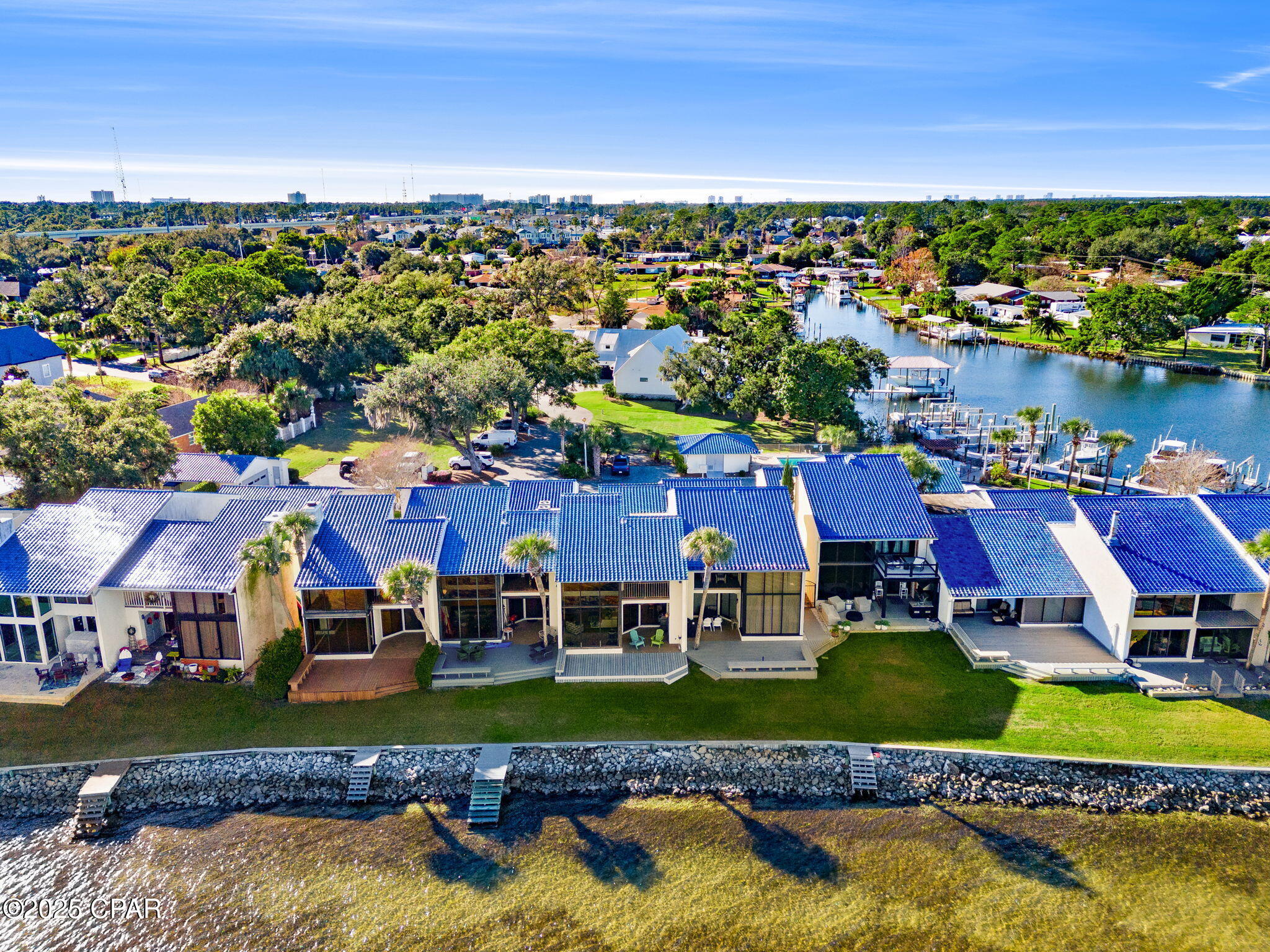 425 Bayshore Drive 15