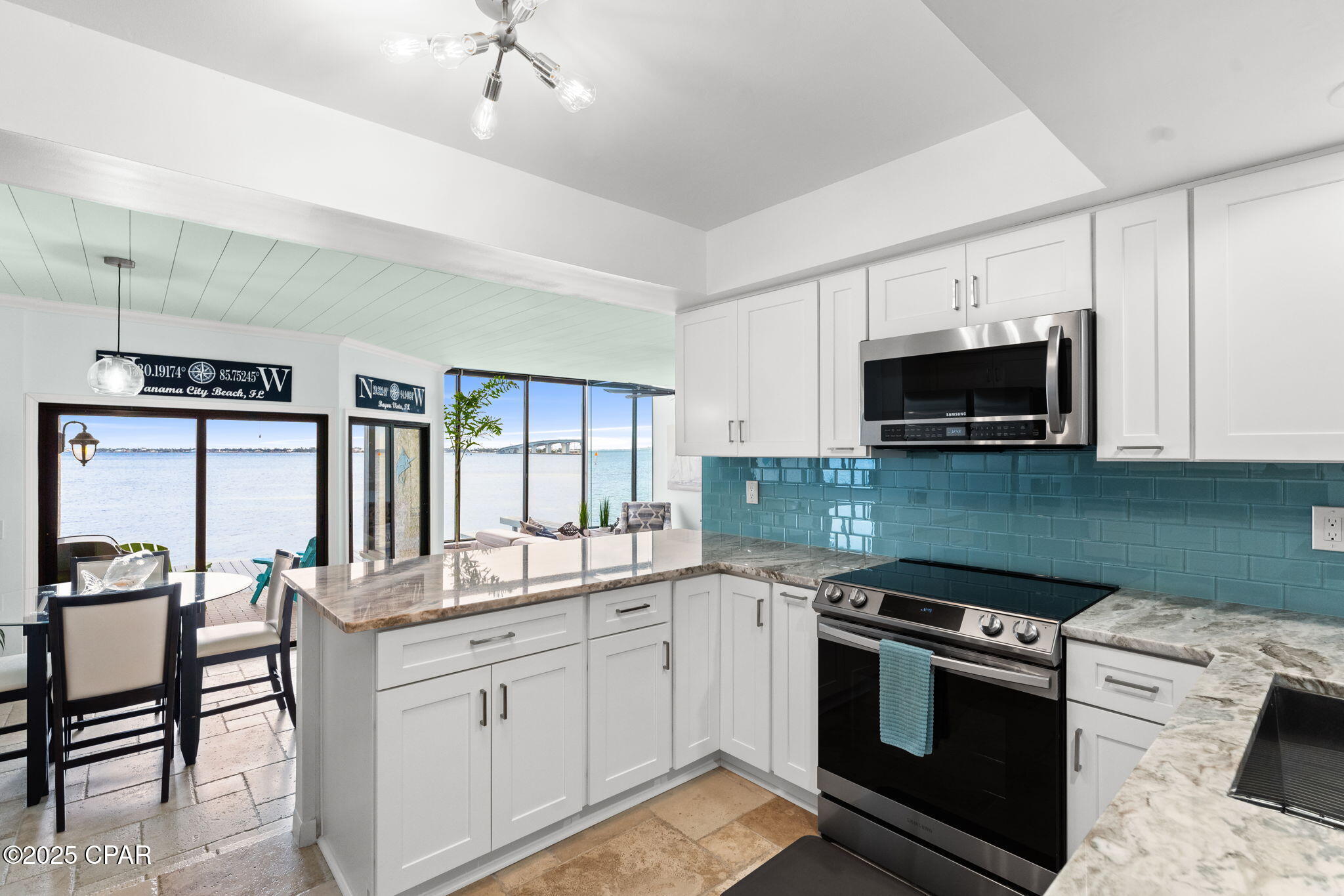 425 Bayshore Drive 15