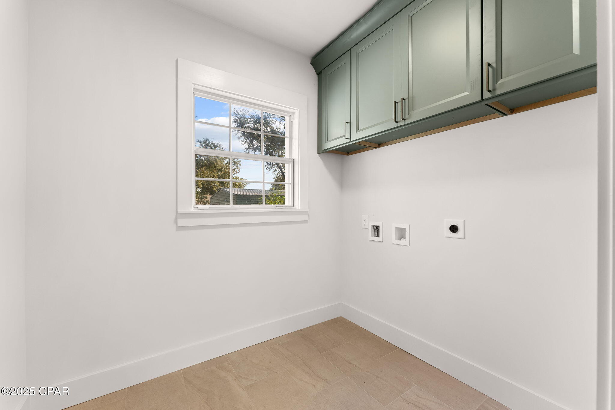 324 S Palo Alto Avenue